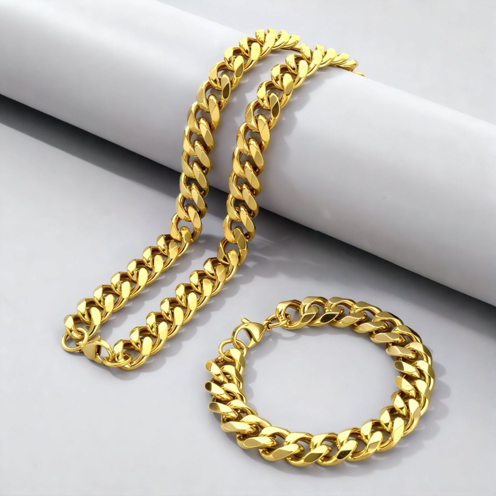 Chaine cubaine 13 mm en acier inoxydable, modèle Domingo