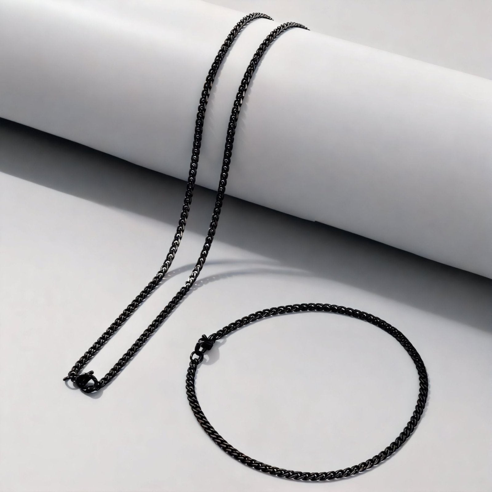 Chaine cubaine 2 mm en acier inoxydable, modèle Domingo