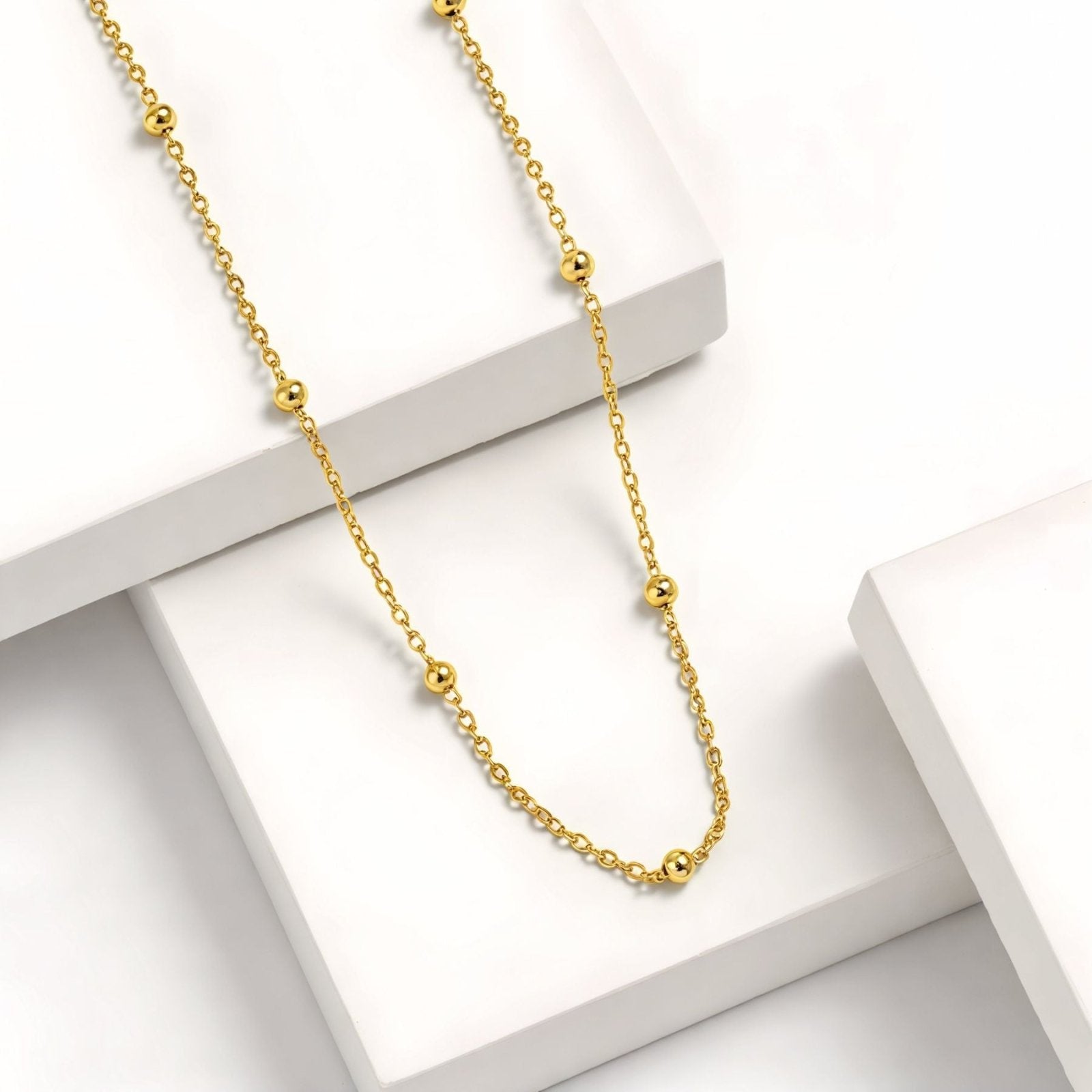 Chaîne forçat en argent 925, ornée de petites boules dorées ou argentées, style minimaliste pour femme, modèle Perla