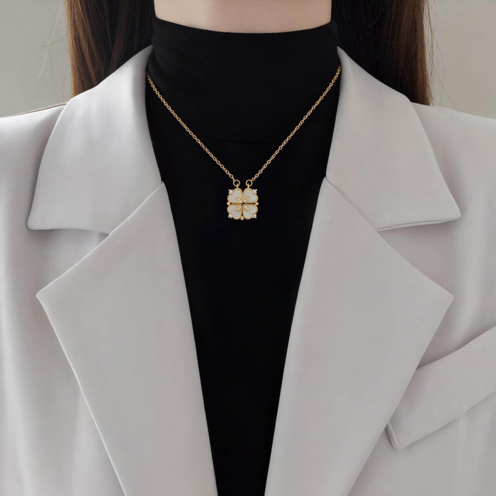 Collier 2 - en - 1 transformable, cœur blanc nacré et zircon, doré élégant, modèle Fortune