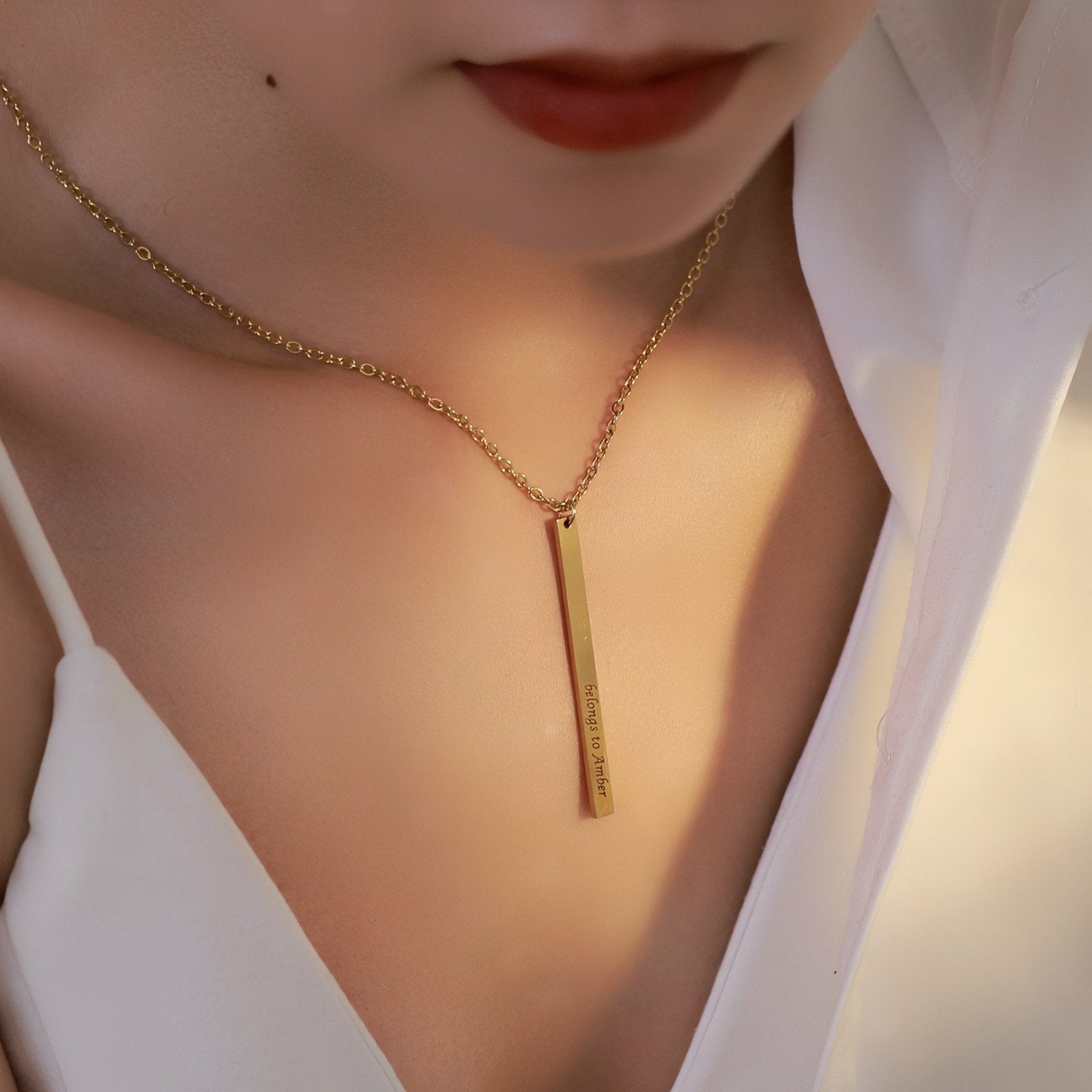 Collier barre verticale personnalisée, acier inoxydable, 3 finitions, modèle Vertya