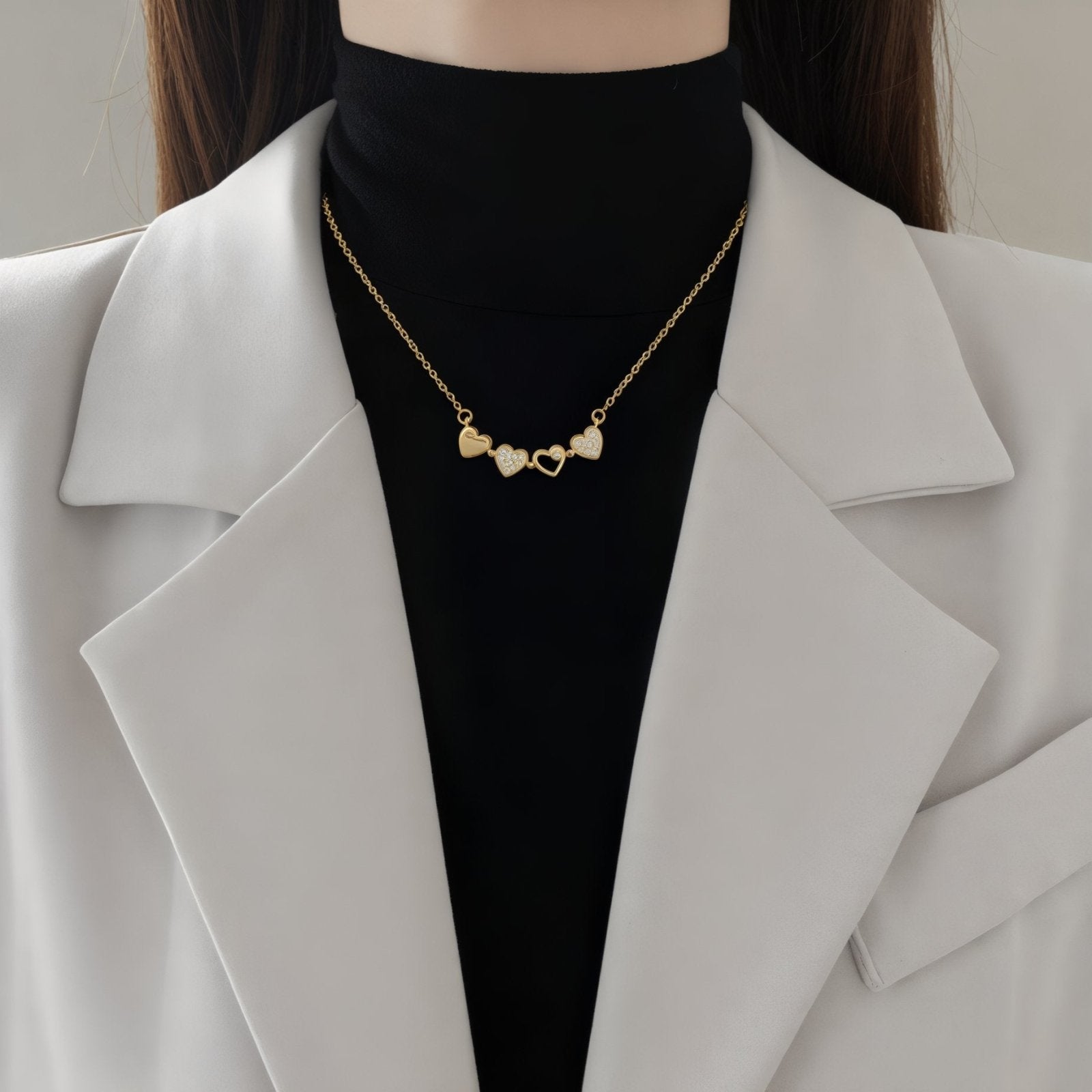 Collier bijou 2 - en - 1, pendentif trèfle, mix de cœurs pleins et zircon, chaîne dorée, modèle Mirabella