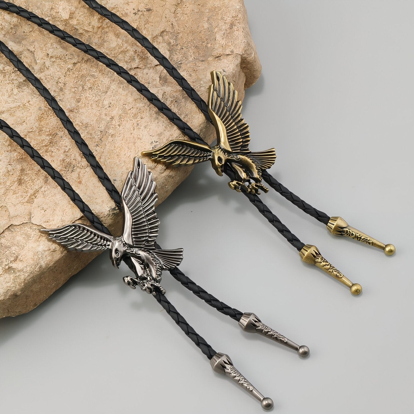 Collier bolo tie aigle pour homme, cordon cuir noir, style cowboy vintage