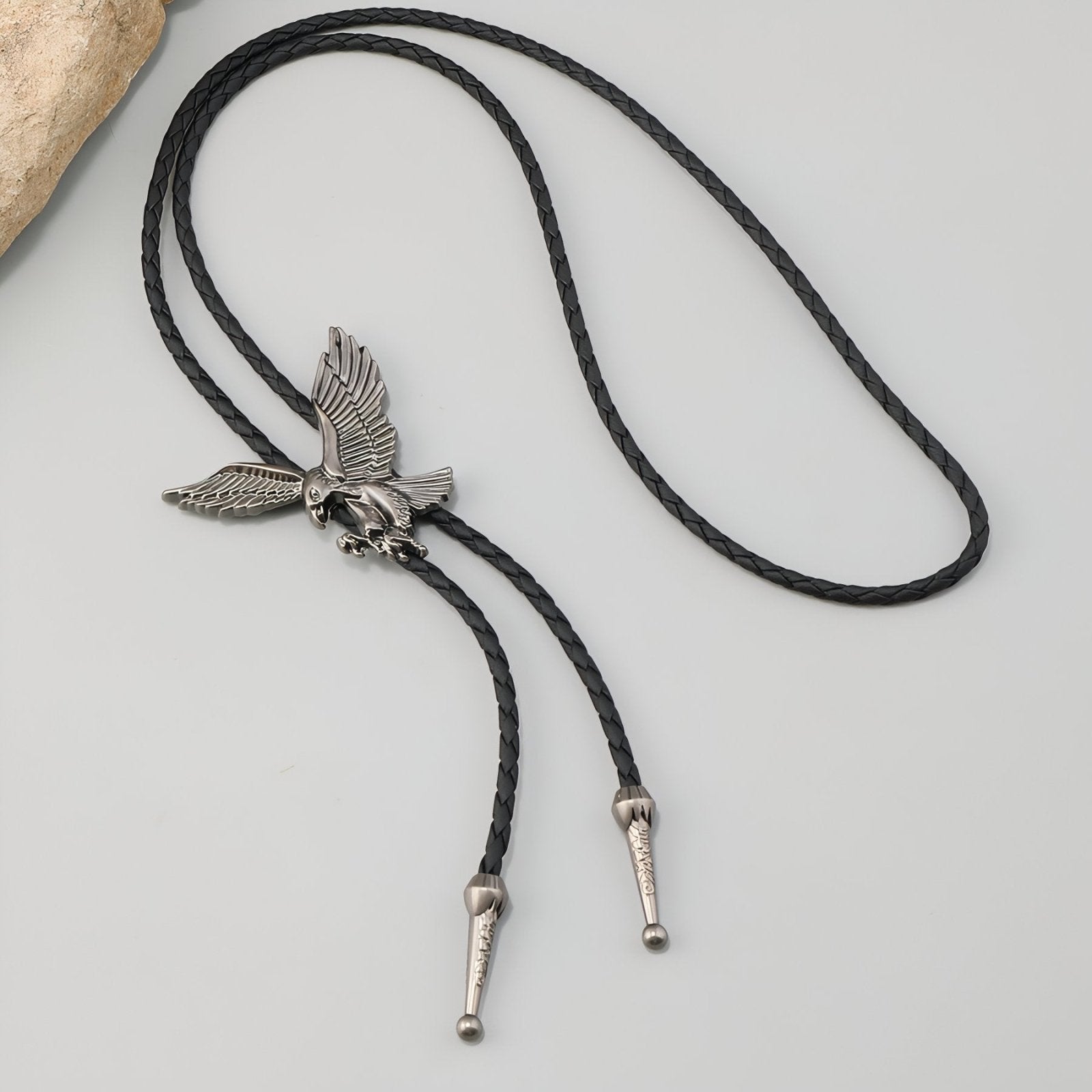 Collier bolo tie aigle pour homme, cordon cuir noir, style cowboy vintage