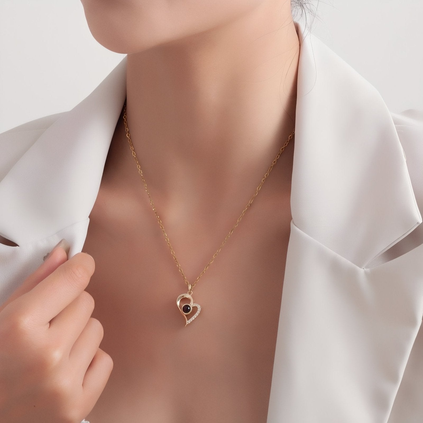 Collier cœur personnalisable avec photo, acier inoxydable et zirconium cubique, modèle Aveline