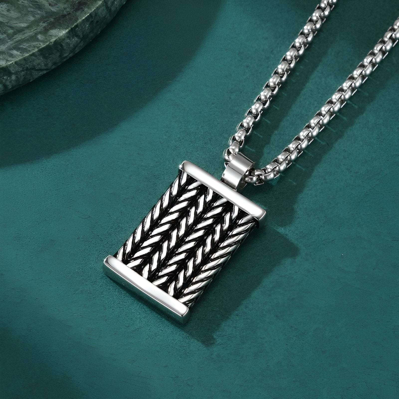 Collier contemporain pour homme, pendentif tressé en acier inoxydable, modèle Maël