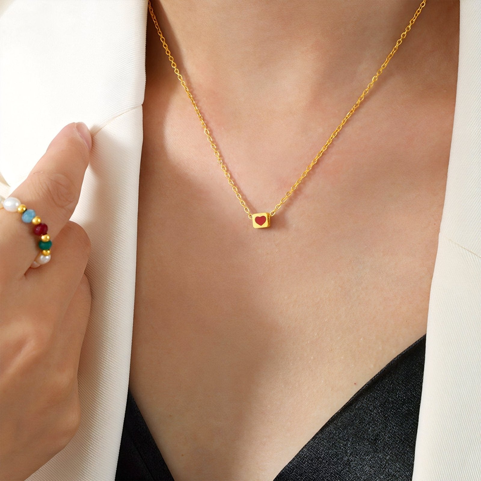 Collier doré cube cœur rouge, en acier inoxydable, maille forcat fine, modèle Cubis