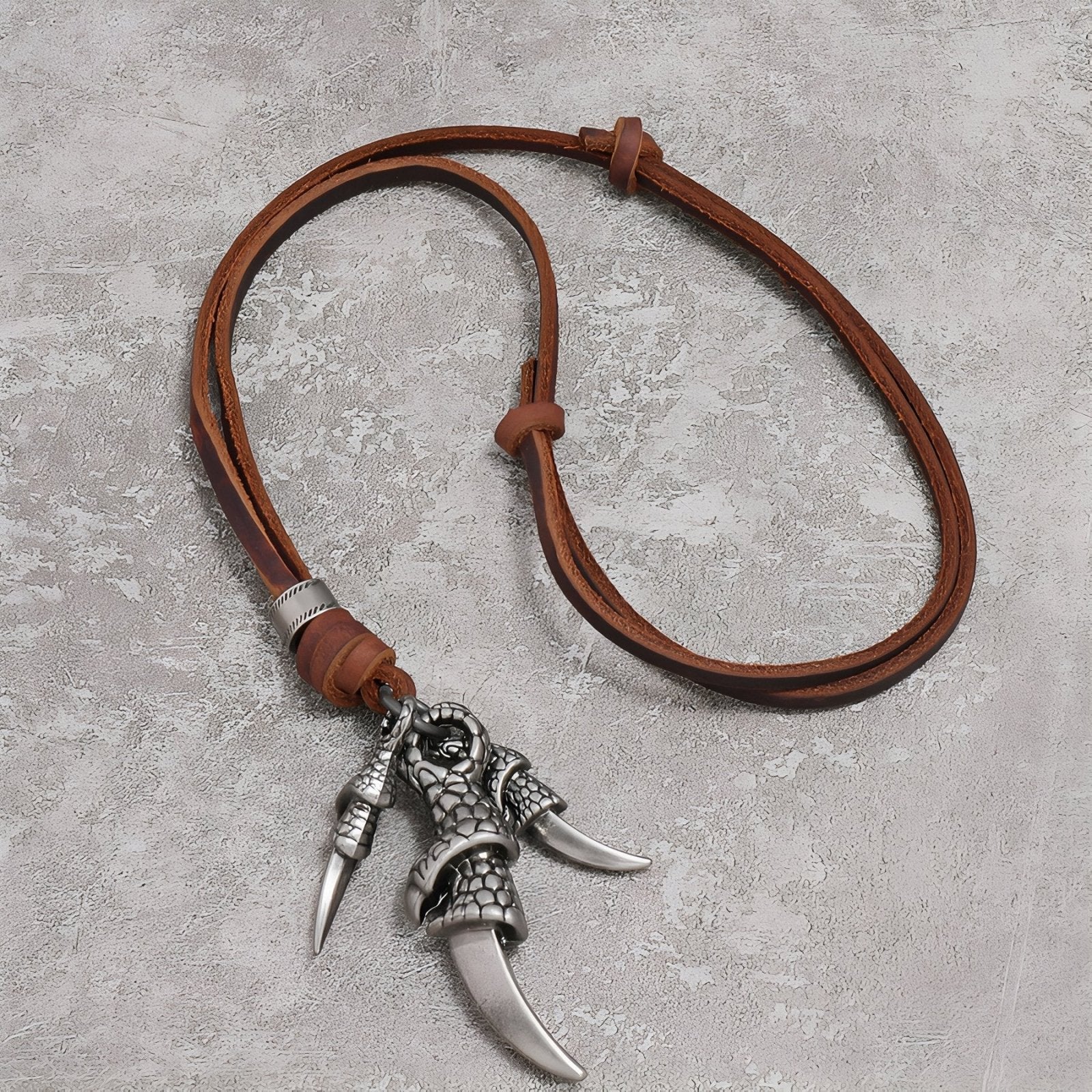 Collier en cuir pour homme, pendentif griffes de dragon en métal, style tribal