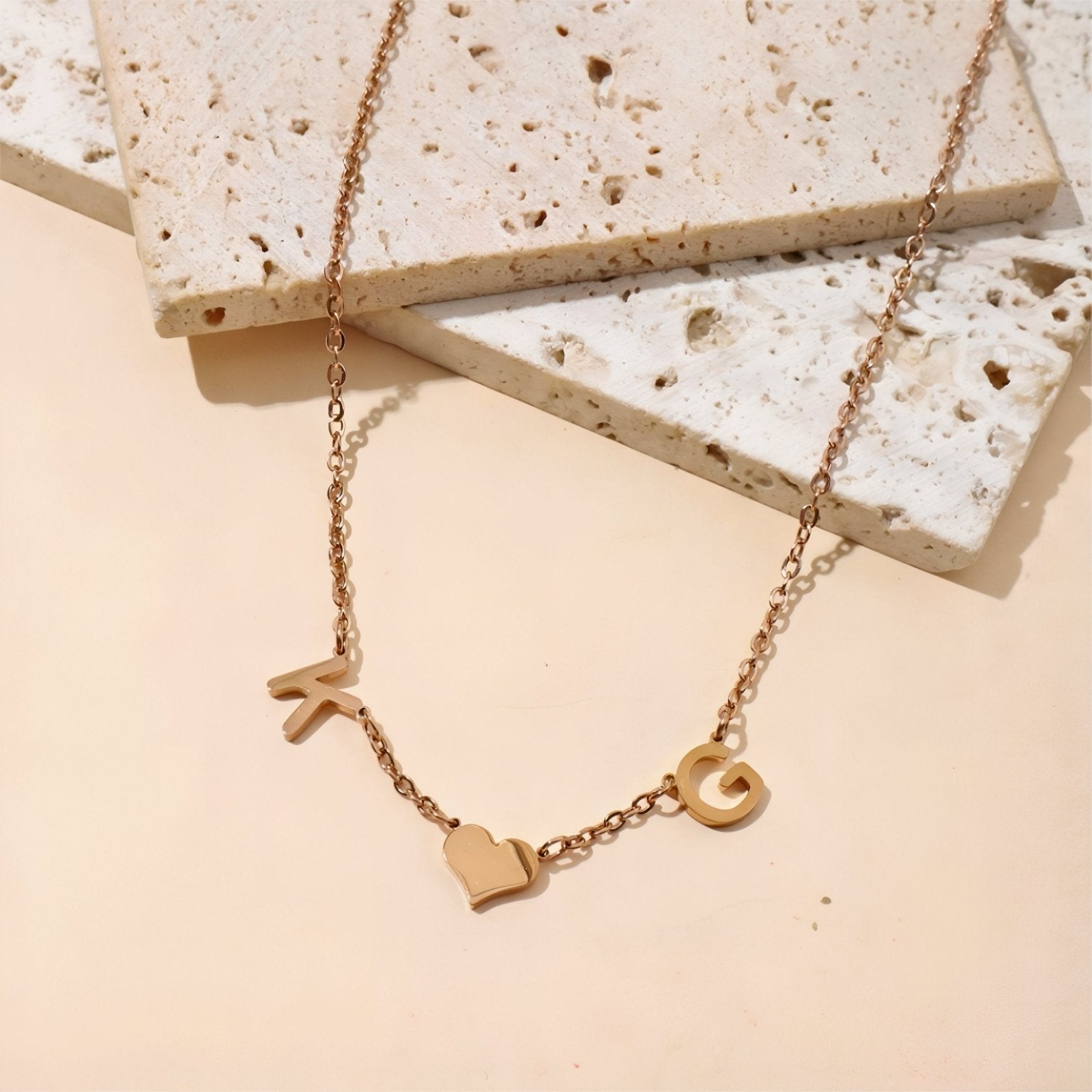 Collier lettres personnalisées, acier inoxydable avec cœur, modèle Sweet