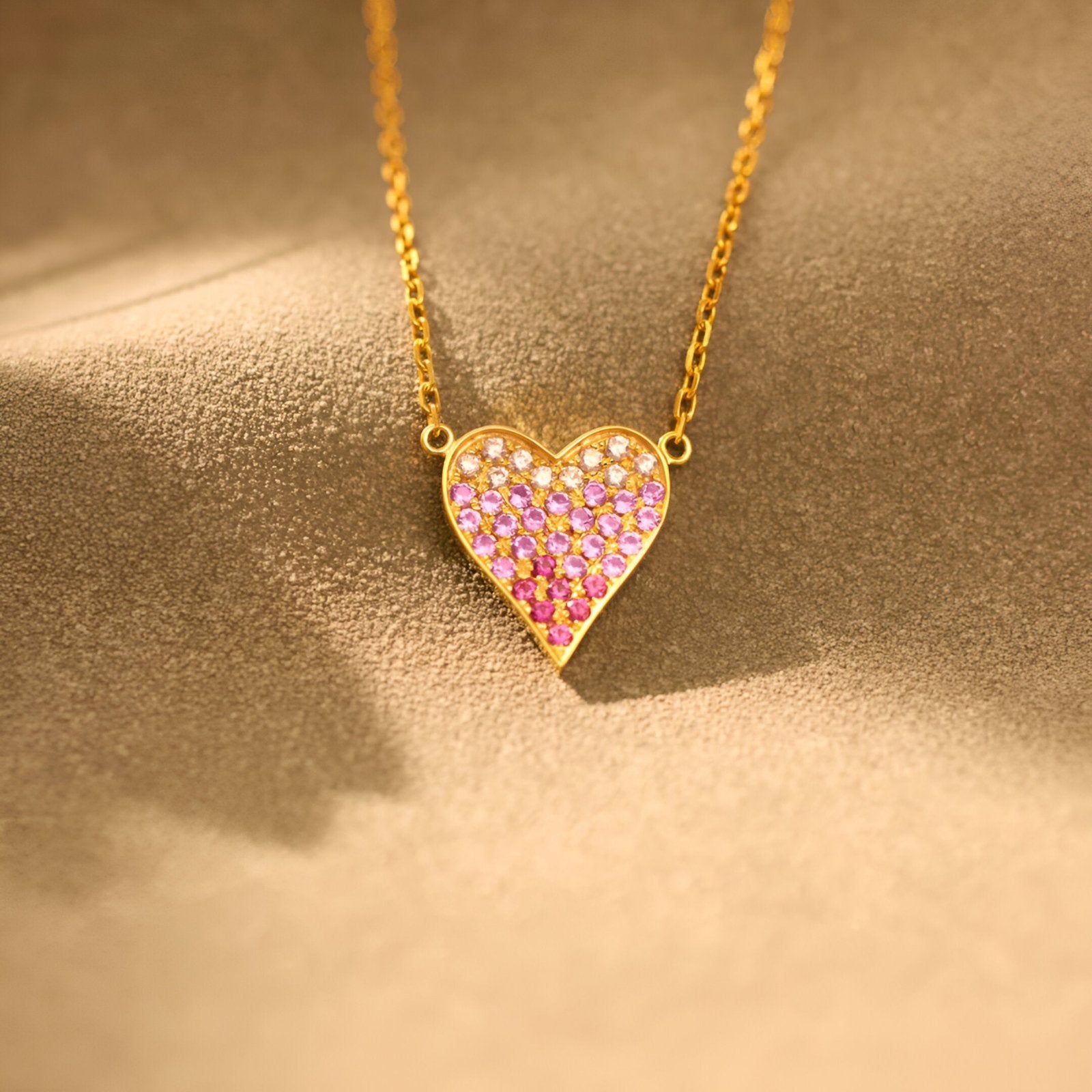 Collier maille forçat, cœur rose pavé en argent massif doré, bijou féminin et élégant, modèle Rosa