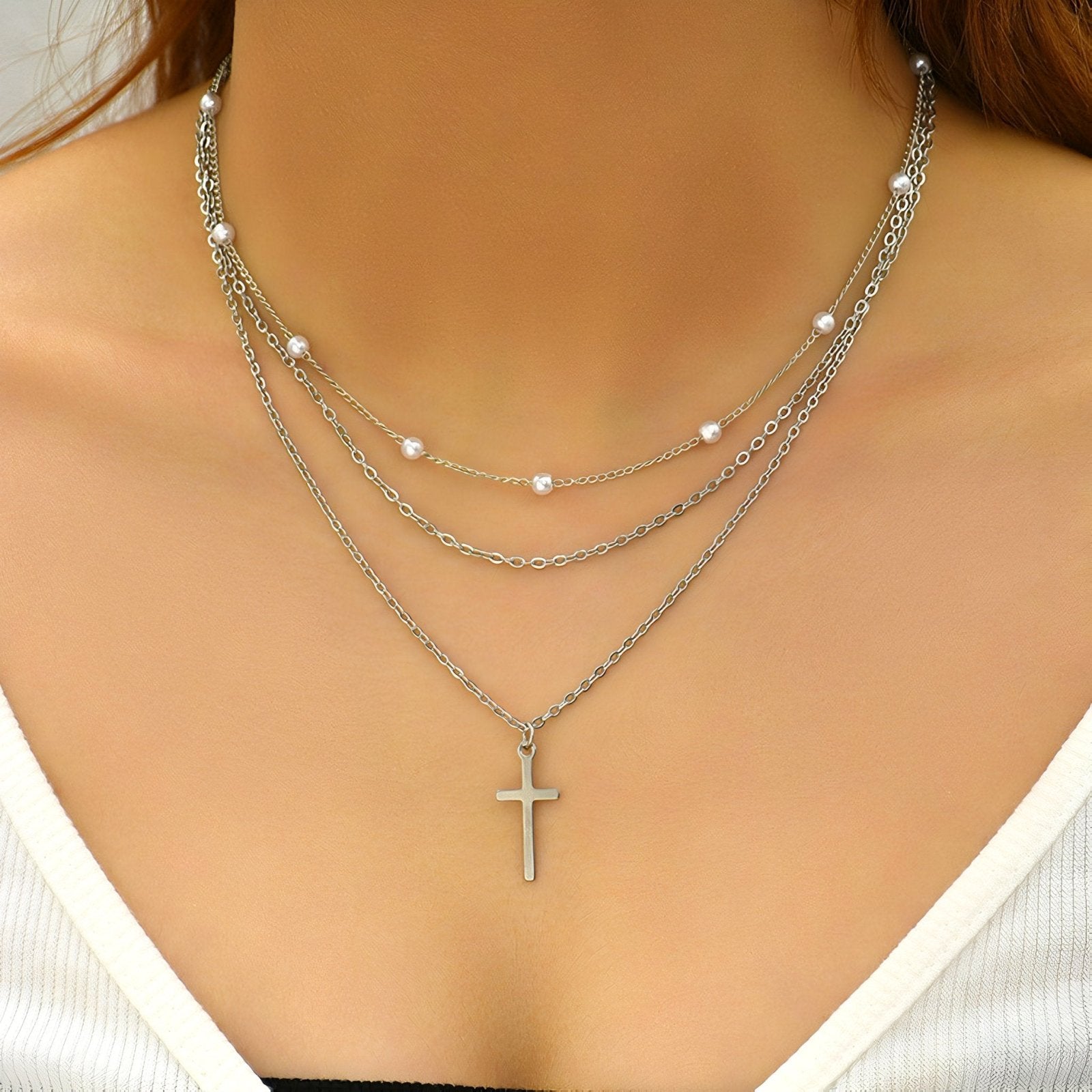 Collier multi - rangs avec pendentif croix et perles blanches, modèle Kovalenko