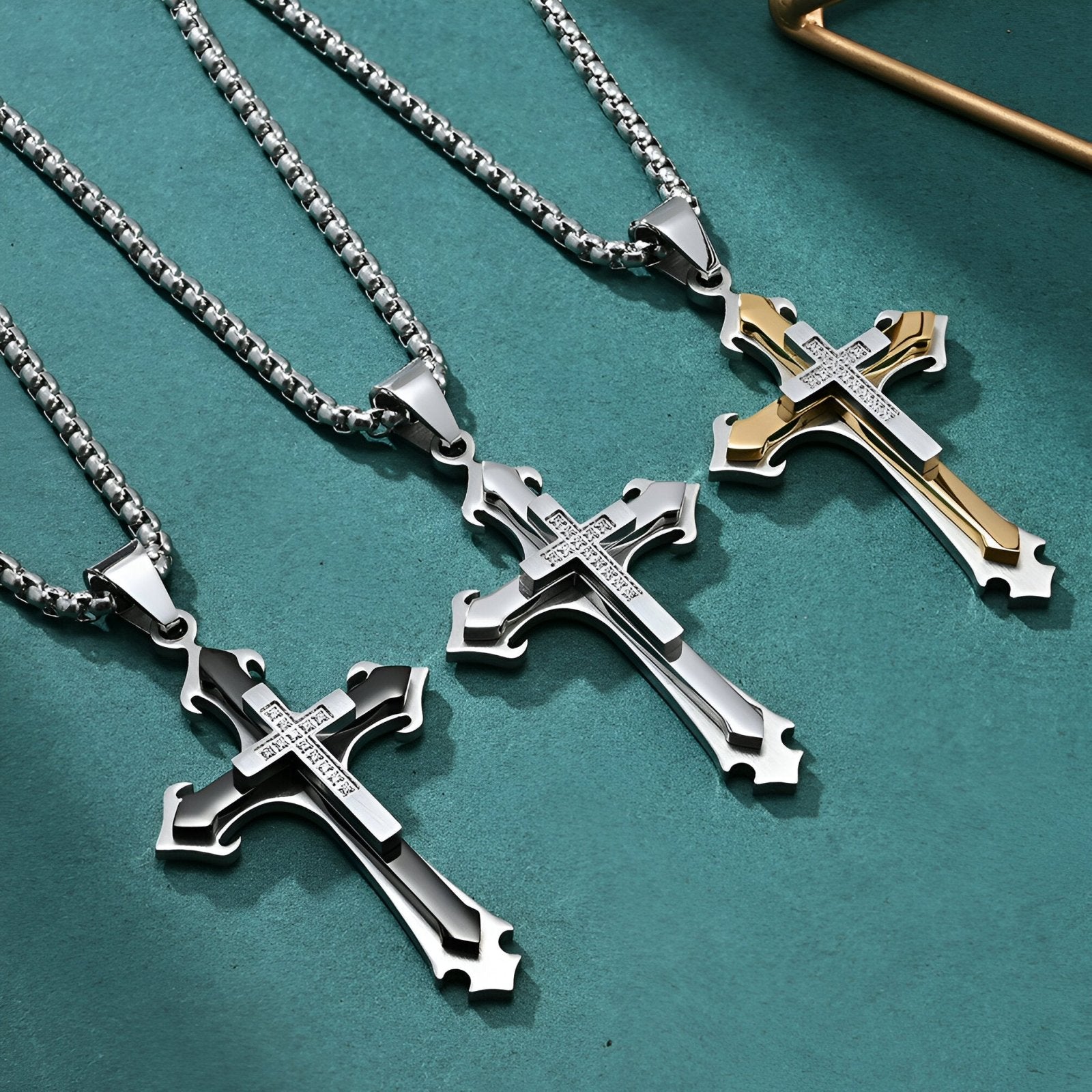 Collier pendentif croix baroque pour homme, acier inoxydable et zircon, design sculpté, Orion