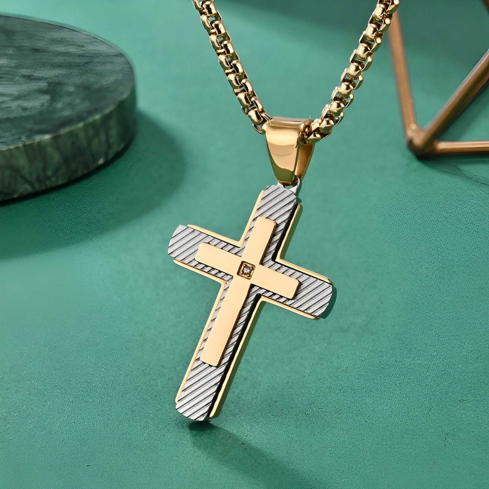 Collier pendentif croix brossée, zircon central, pour homme, style moderne en acier, modèle Tali