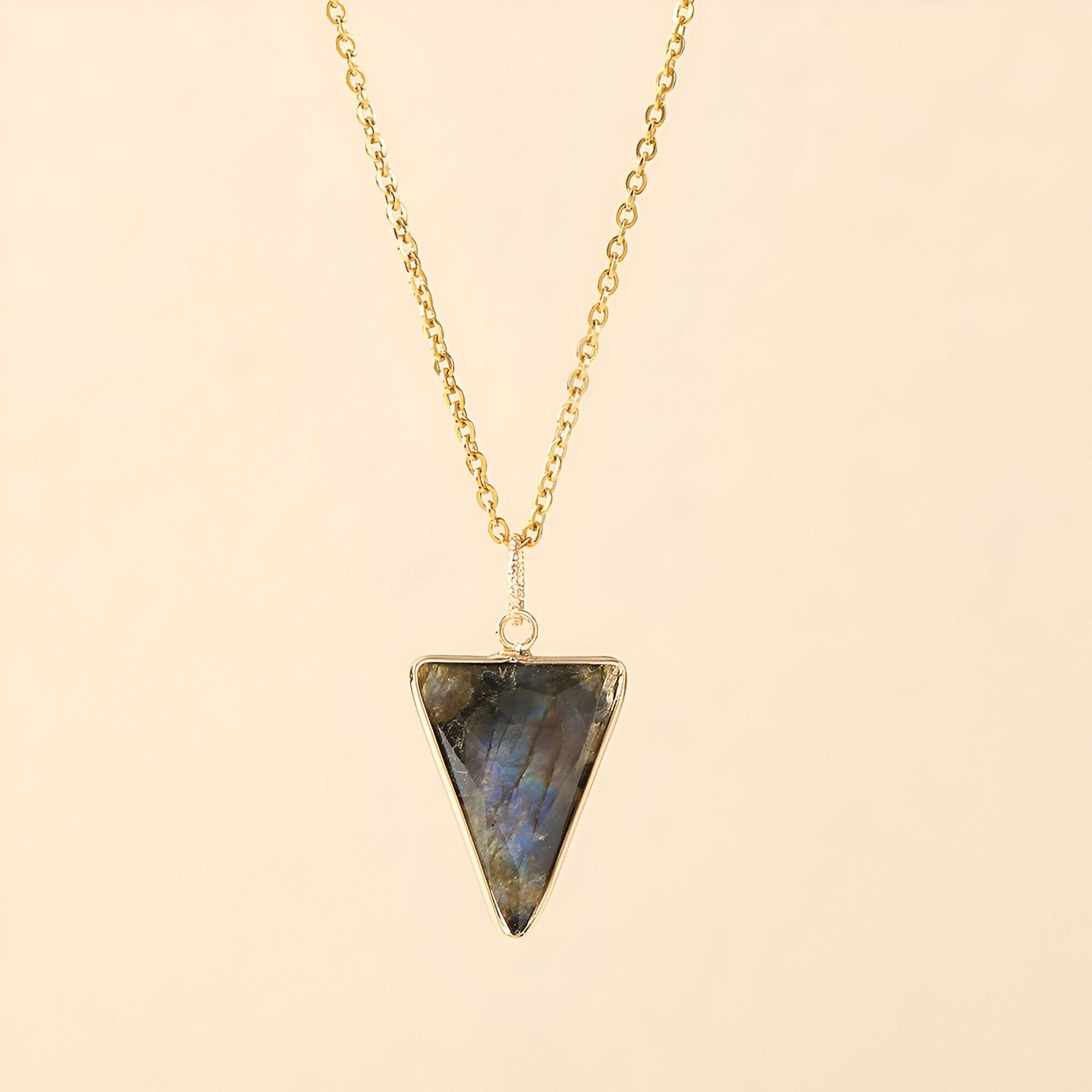 Collier pendentif triangle en labradorite naturelle, chaîne dorée pour femme, modèle Haléa