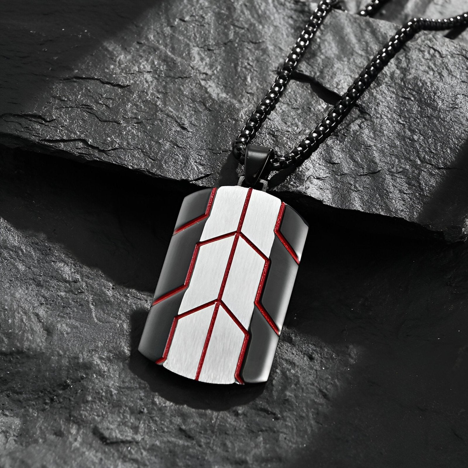 Collier streetwear homme, pendentif géométrique multicolore en acier brossé, modèle Malcolm