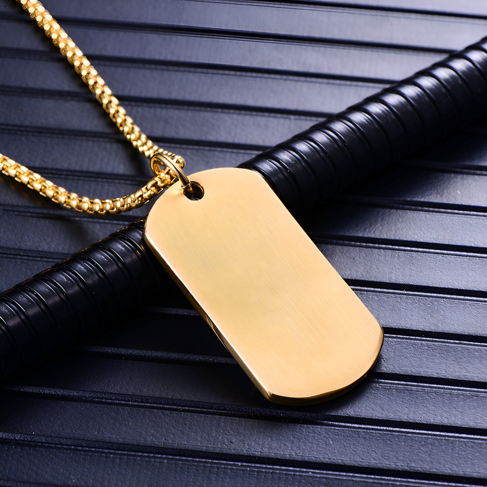 Collier streetwear pour homme, pendentif basketball, finition plaqué or, modèle Lavine