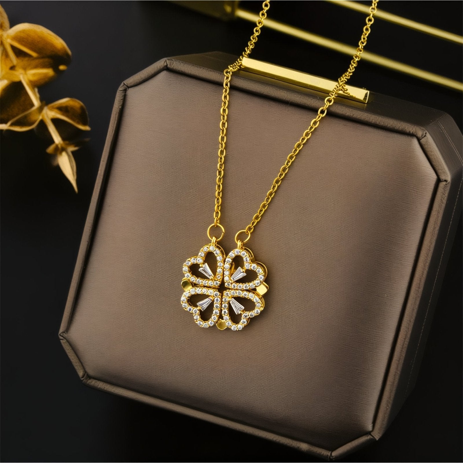 Collier transformable 2 - en - 1, trèfle cœur strass doré, acier inoxydable, modèle Anaé
