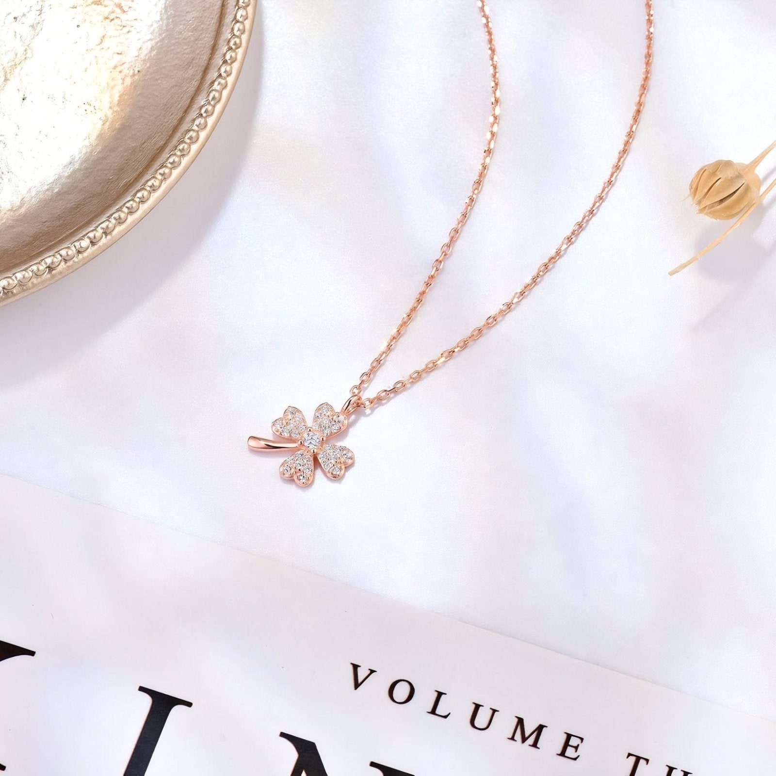 Collier trèfle porte - bonheur en argent 925, serti de zircons, or rose ou argenté, modèle Alaina