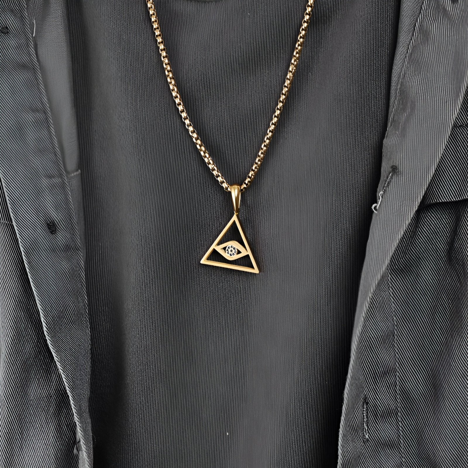 Collier triangle moderne, motif œil protecteur, serti de zircon bleuté, modèle Nazir