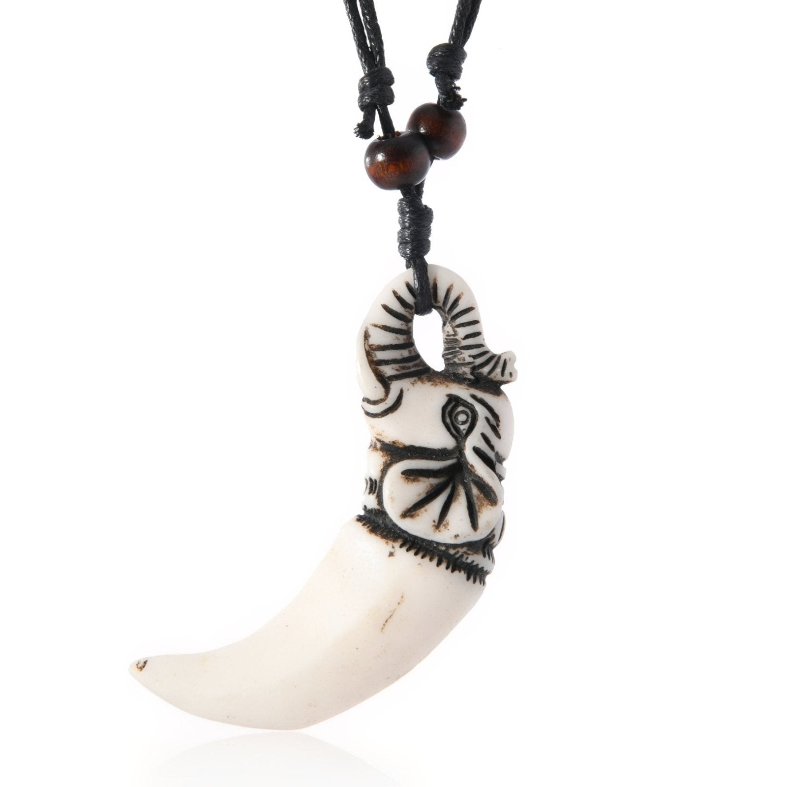 Collier tribal pour homme, pendentif corne en résine sculptée avec tête d'éléphant, cordon noir ajustable