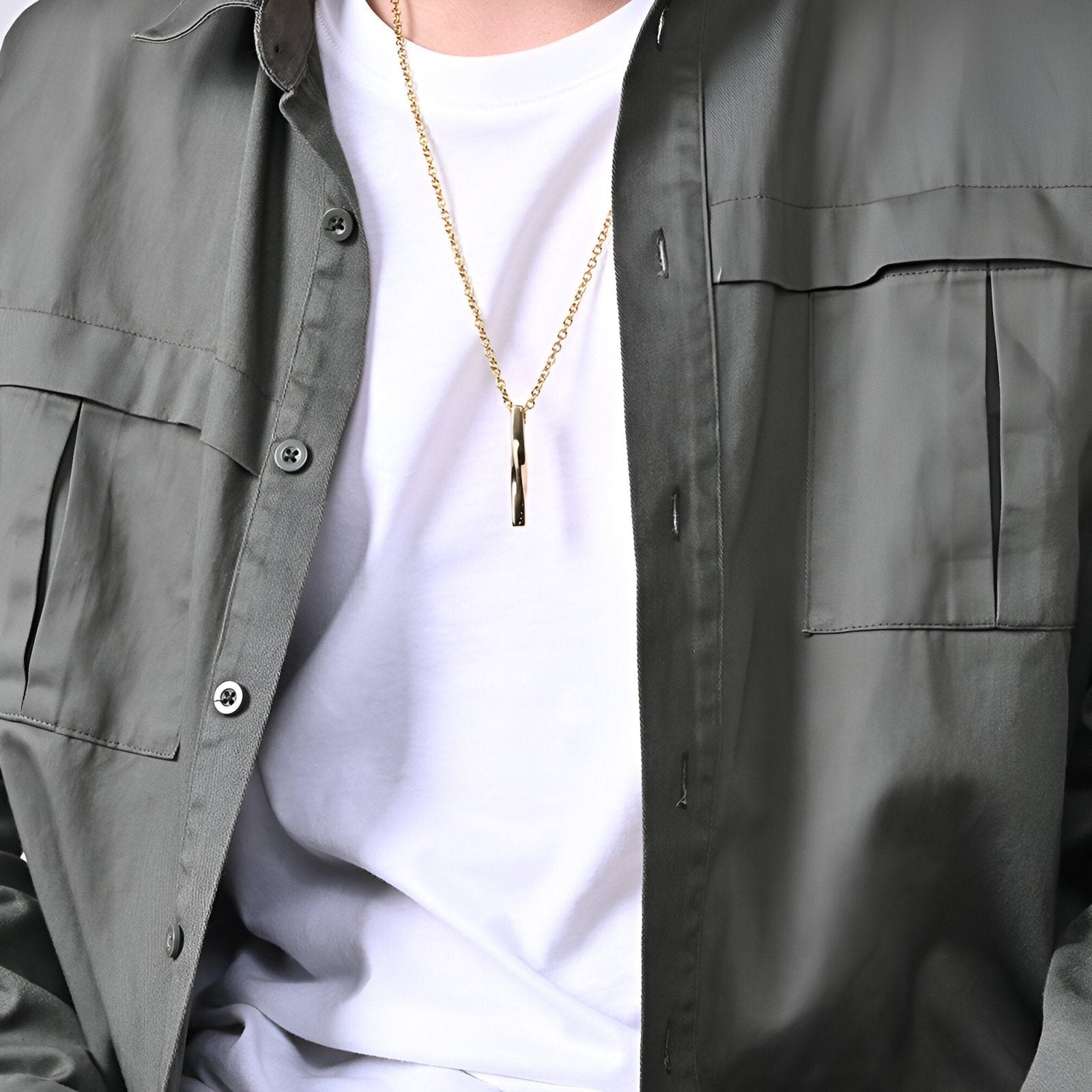 Collier urbain homme, pendentif minimaliste en inox, décliné en or, noir ou acier, modèle Néo