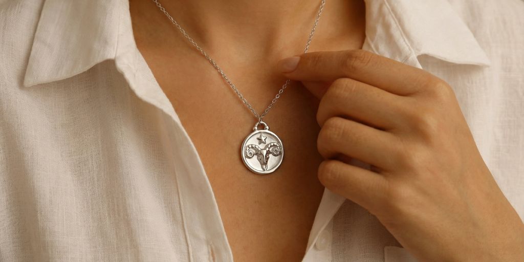 Collier Médaille Femme