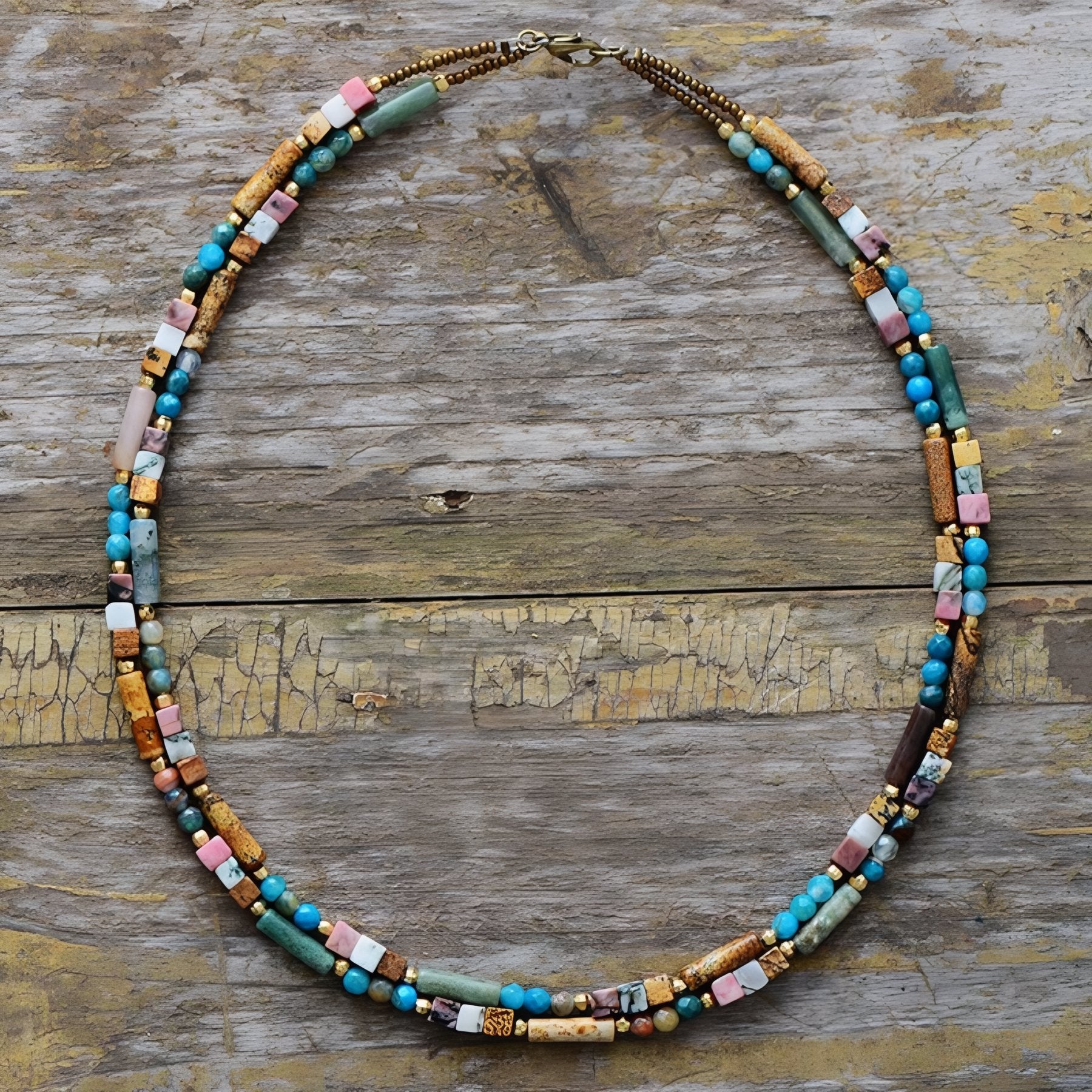 Collier double rang en pierres naturelles, perles multicolores esprit bohème, avec turquoise, quartz rose, amazonite et jaspe