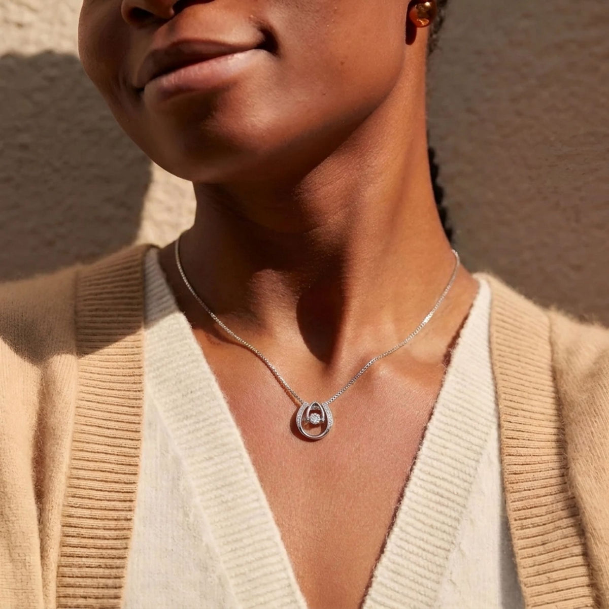Collana con pendente a goccia da donna, in argento 925, con zircone scintillante