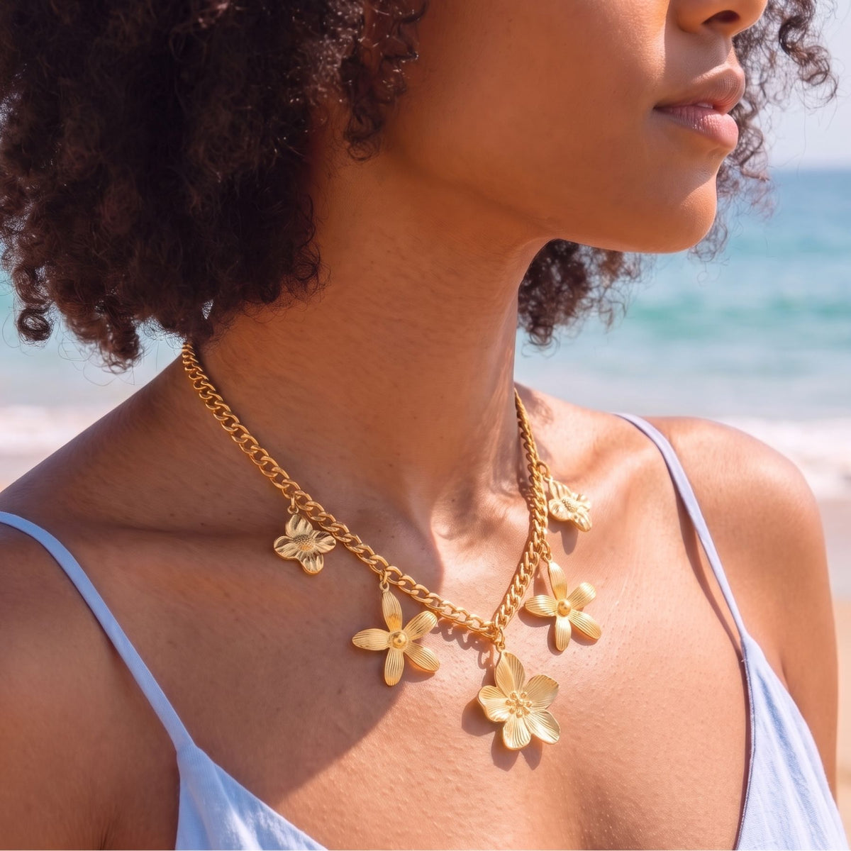 Collier bohème floral pour femme, en acier inoxydable doré, pendentifs fleurs au design élégant
