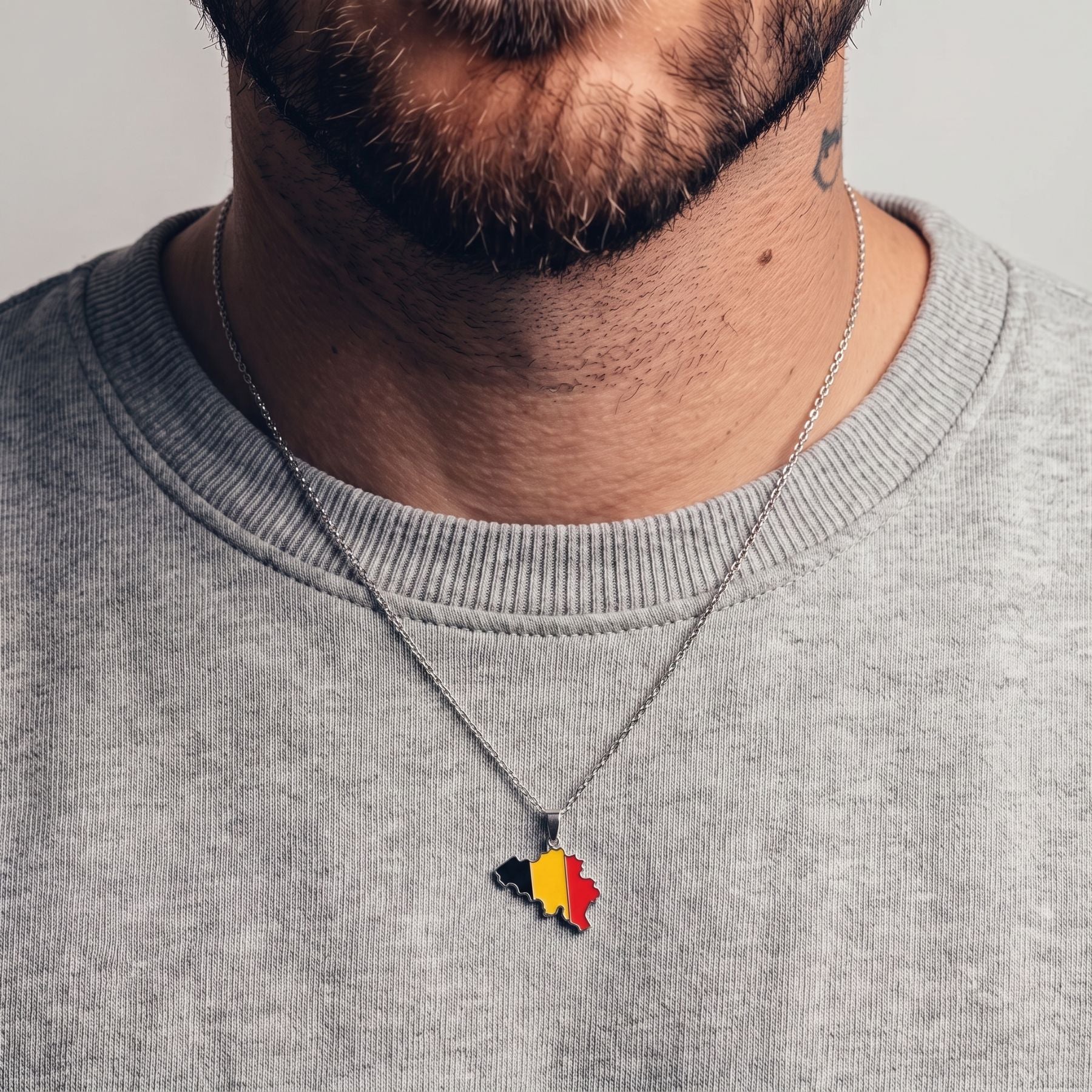 Collier unisexe carte de la Belgique avec drapeau, en acier inoxydable