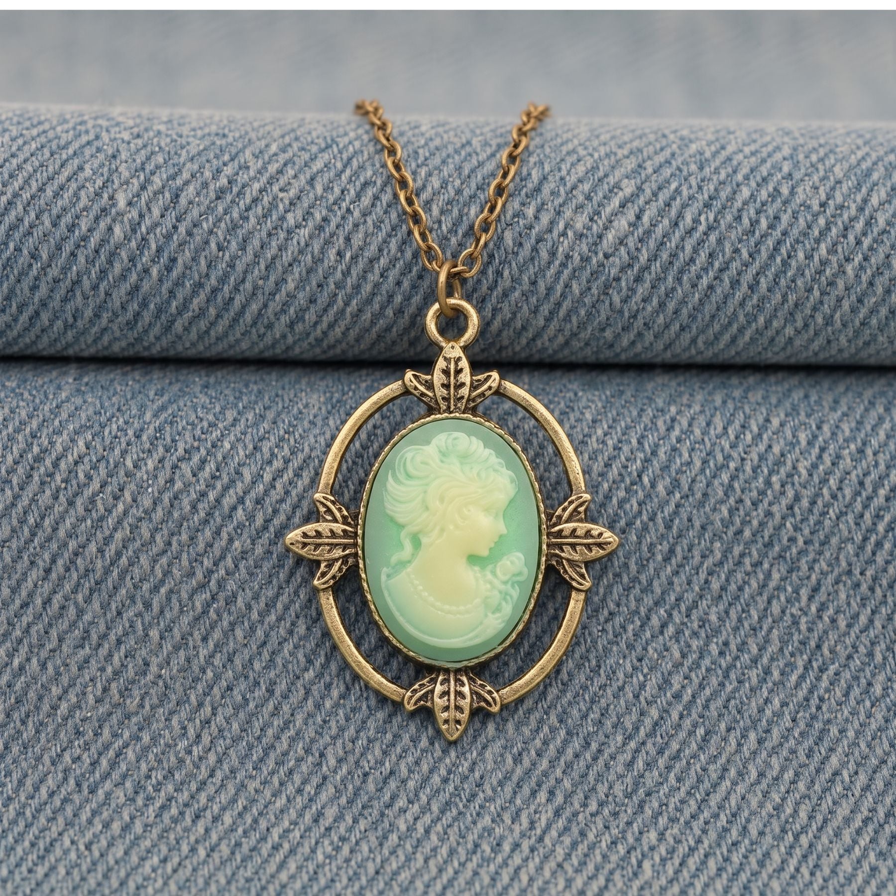 Collana Vampire Diaries da donna, in lega metallica, ciondolo ovale verde turchese