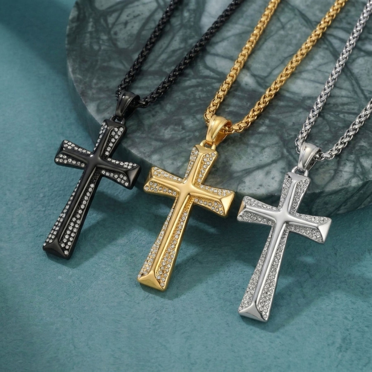Collier religieux croix chrétienne pour homme, en acier inoxydable, pendentif serti de zircons décoratifs