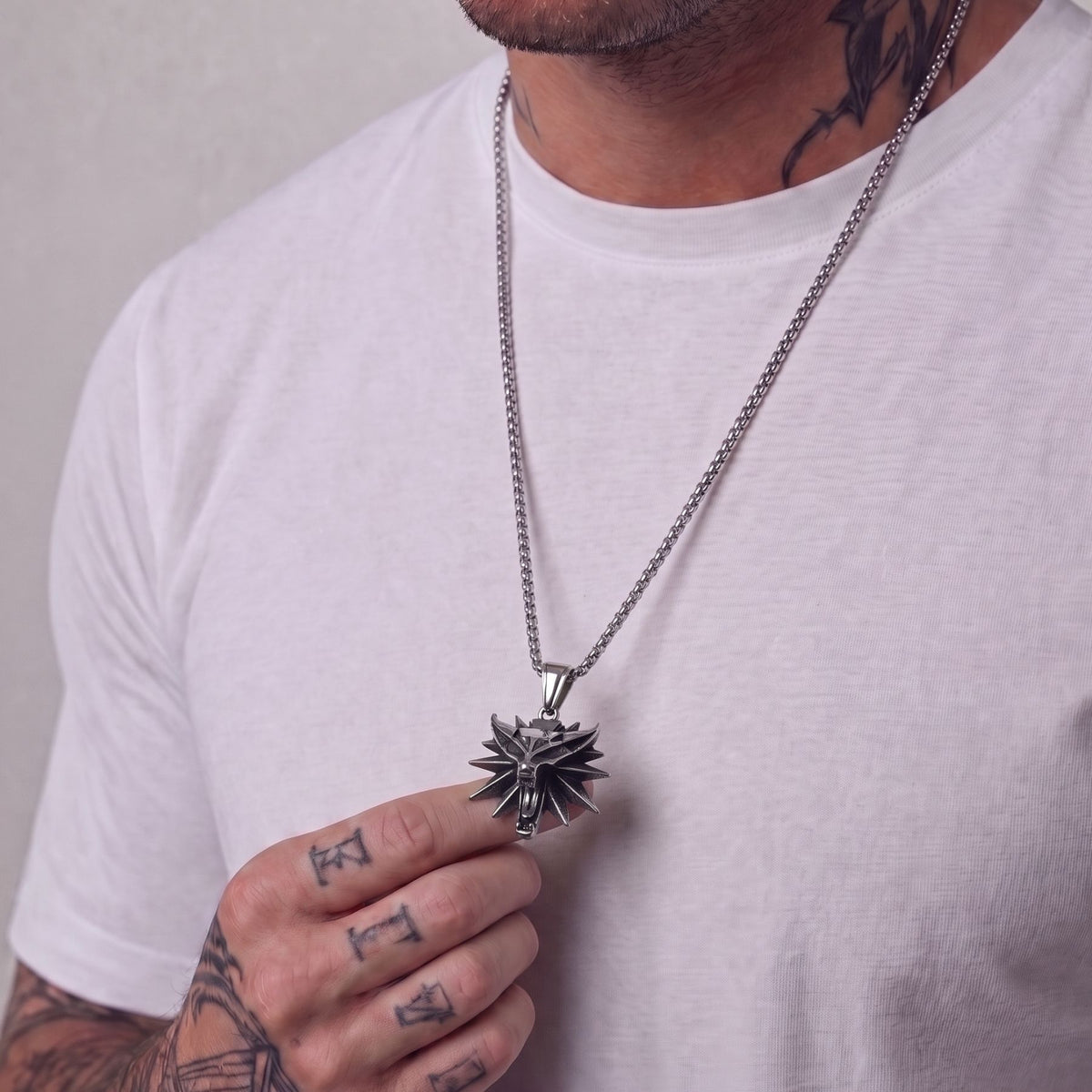 Colar com pendente cabeça de lobo para homem, em aço inoxidável, design fantástico com acabamentos esculpidos