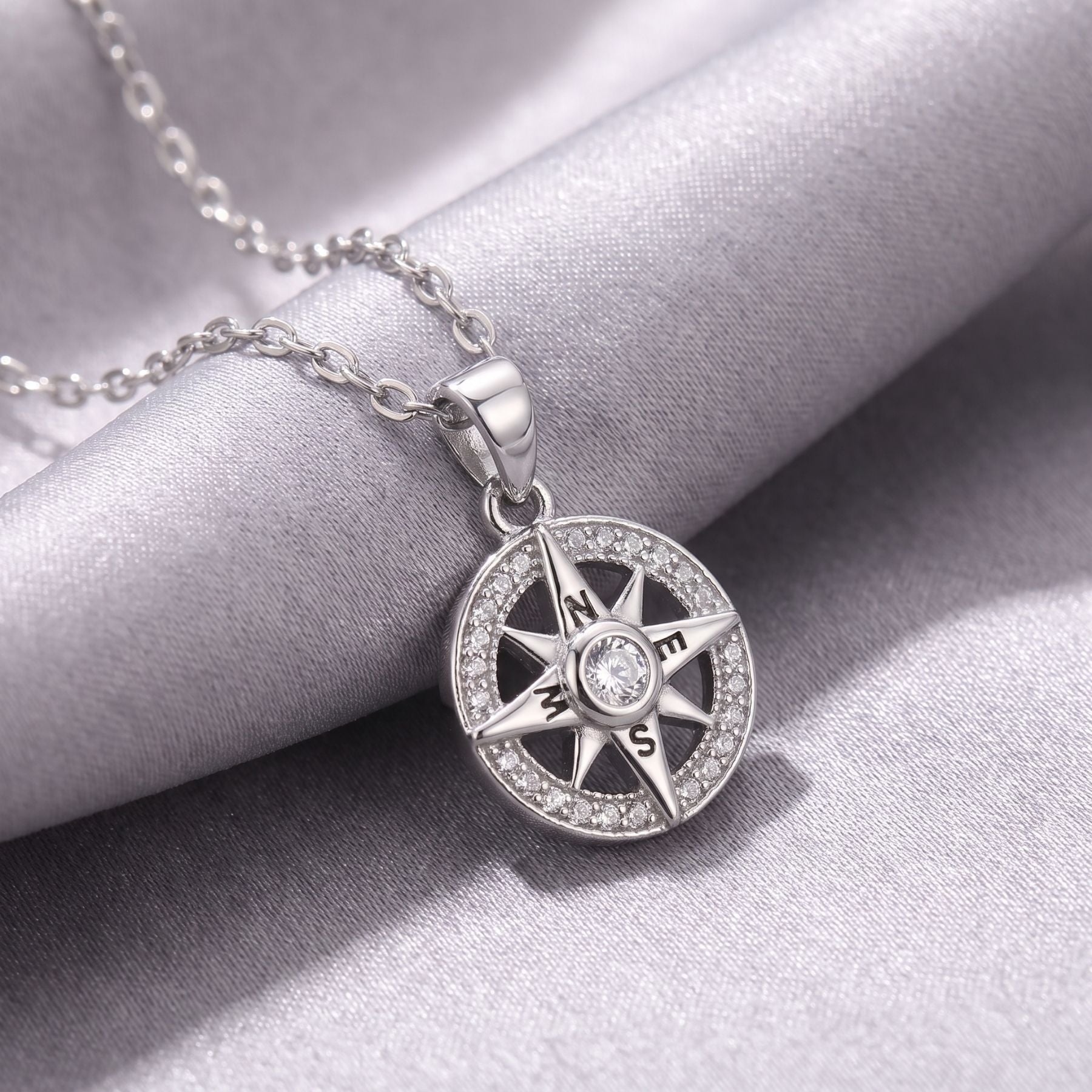 Collar brújula para mujer, de plata 925, con circonita brillante