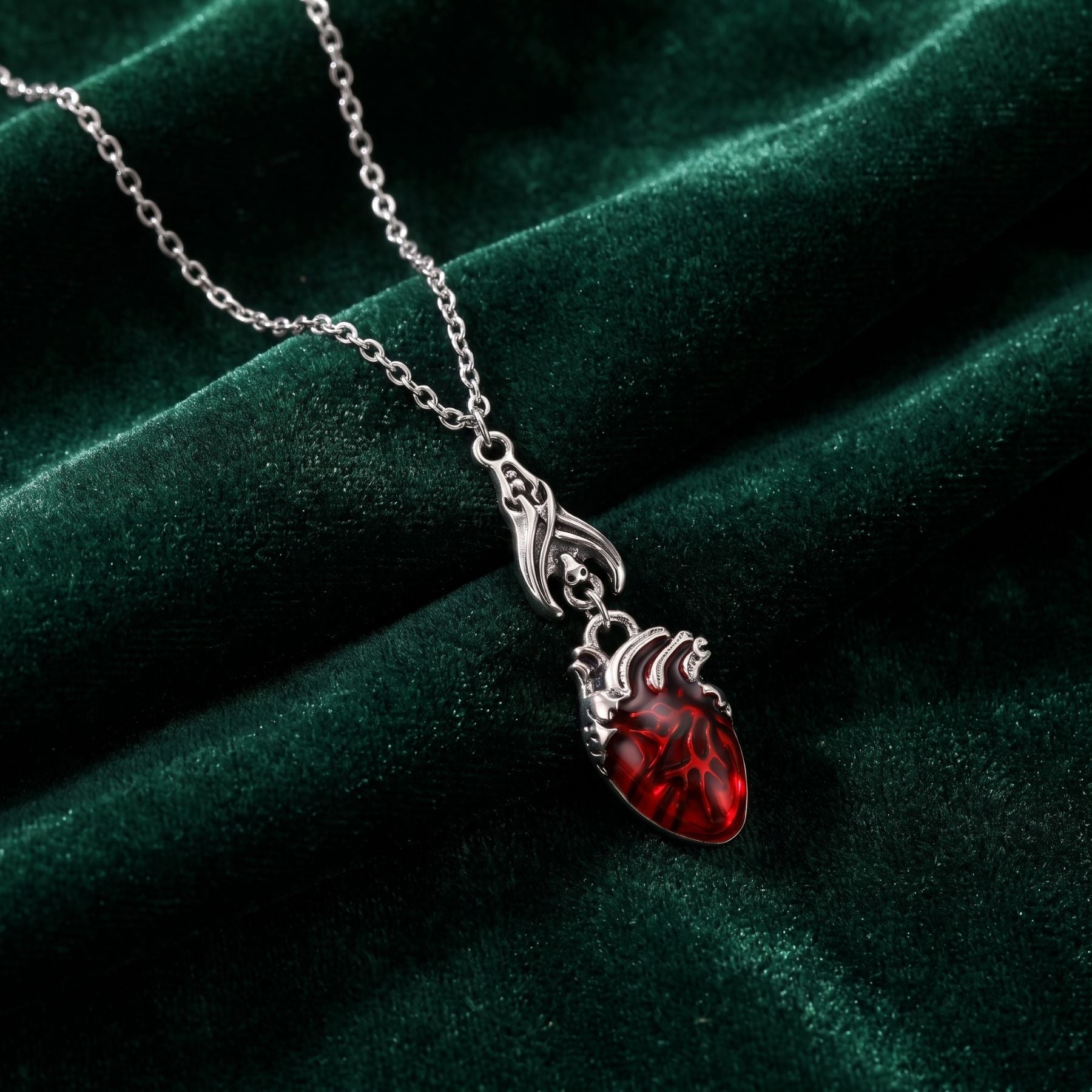 Collier dark romance pour femme, en alliage de zinc, avec cristal rouge