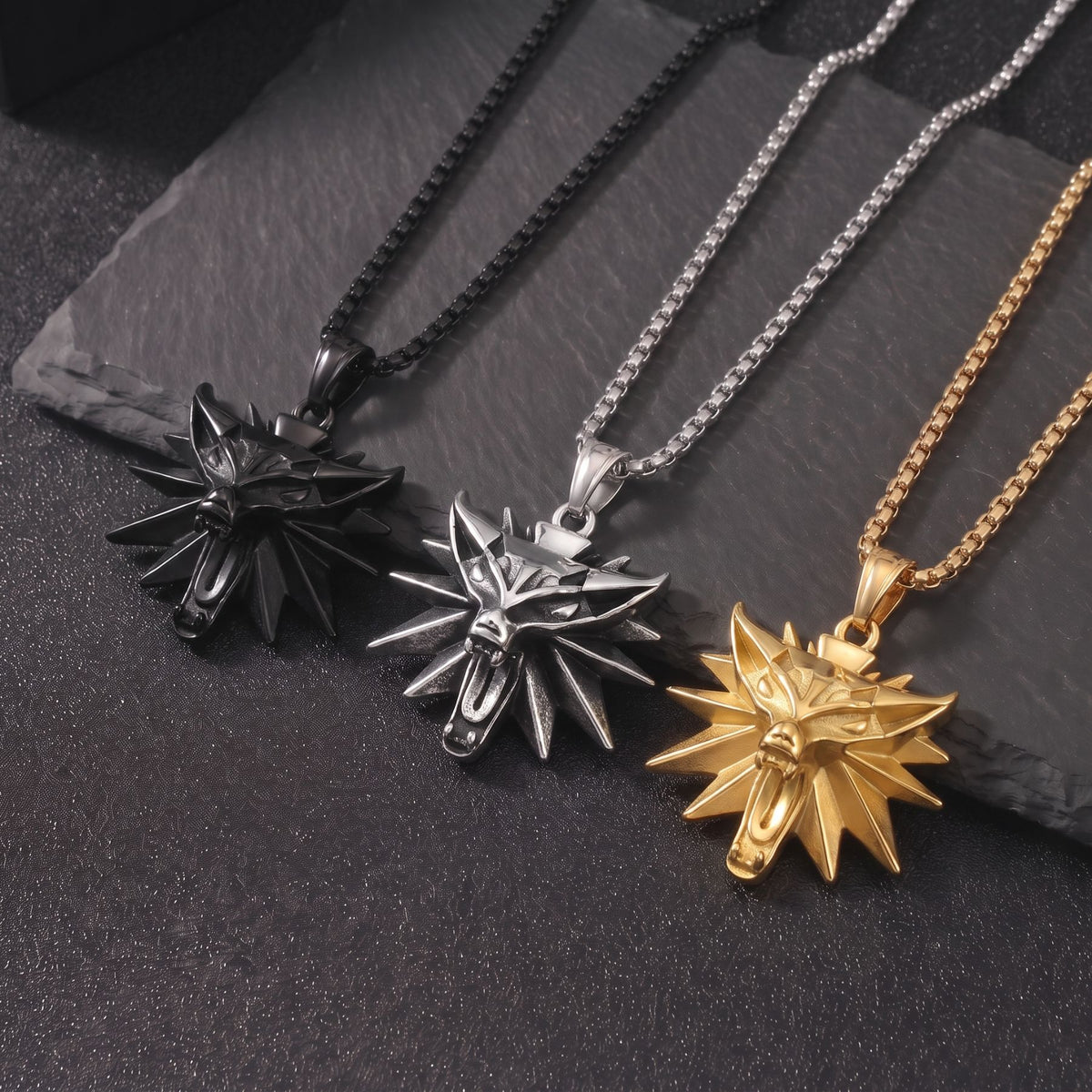 Colar com pendente cabeça de lobo para homem, em aço inoxidável, design fantástico com acabamentos esculpidos