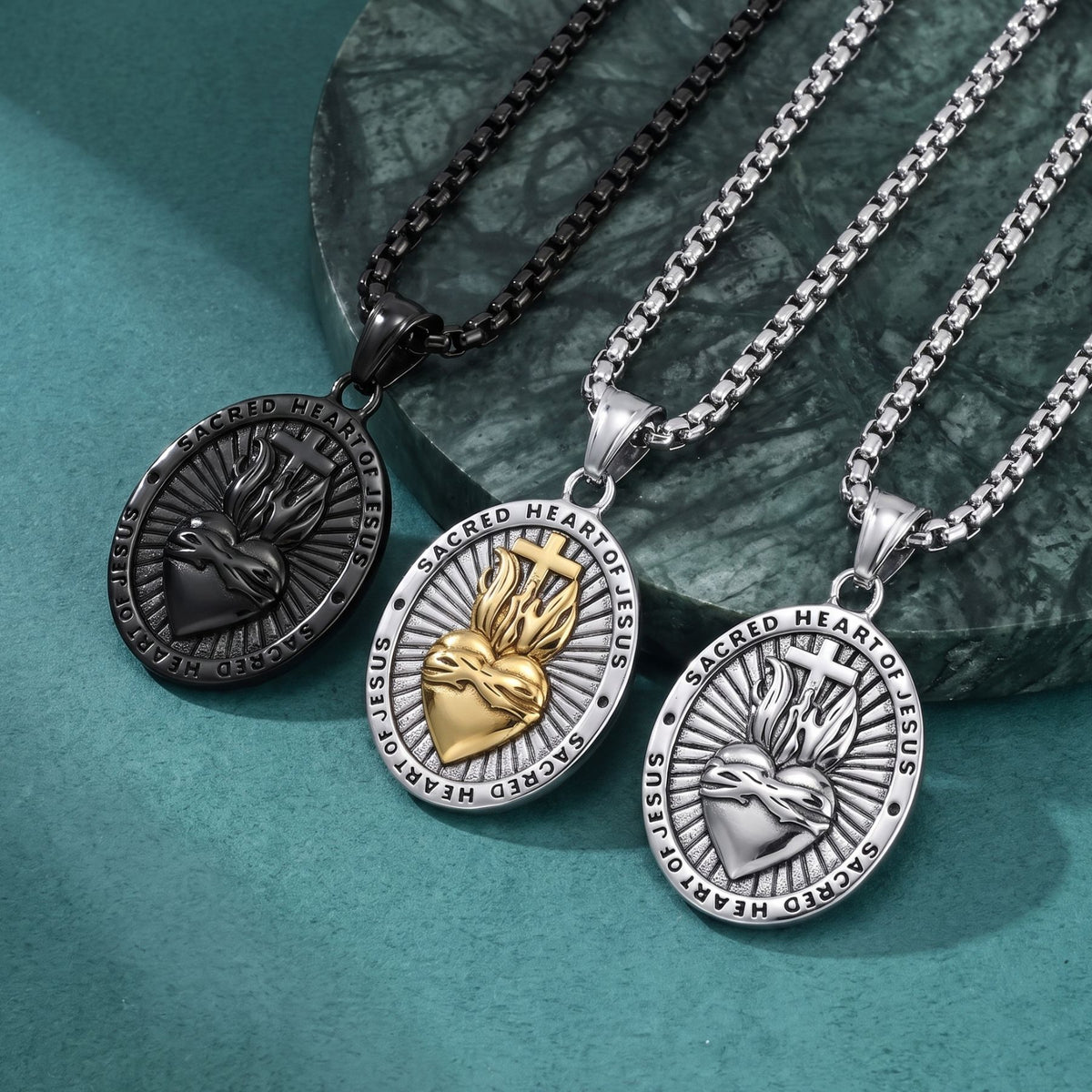 Collier cœur sacré de Jésus pour homme, en acier inoxydable, style religieux