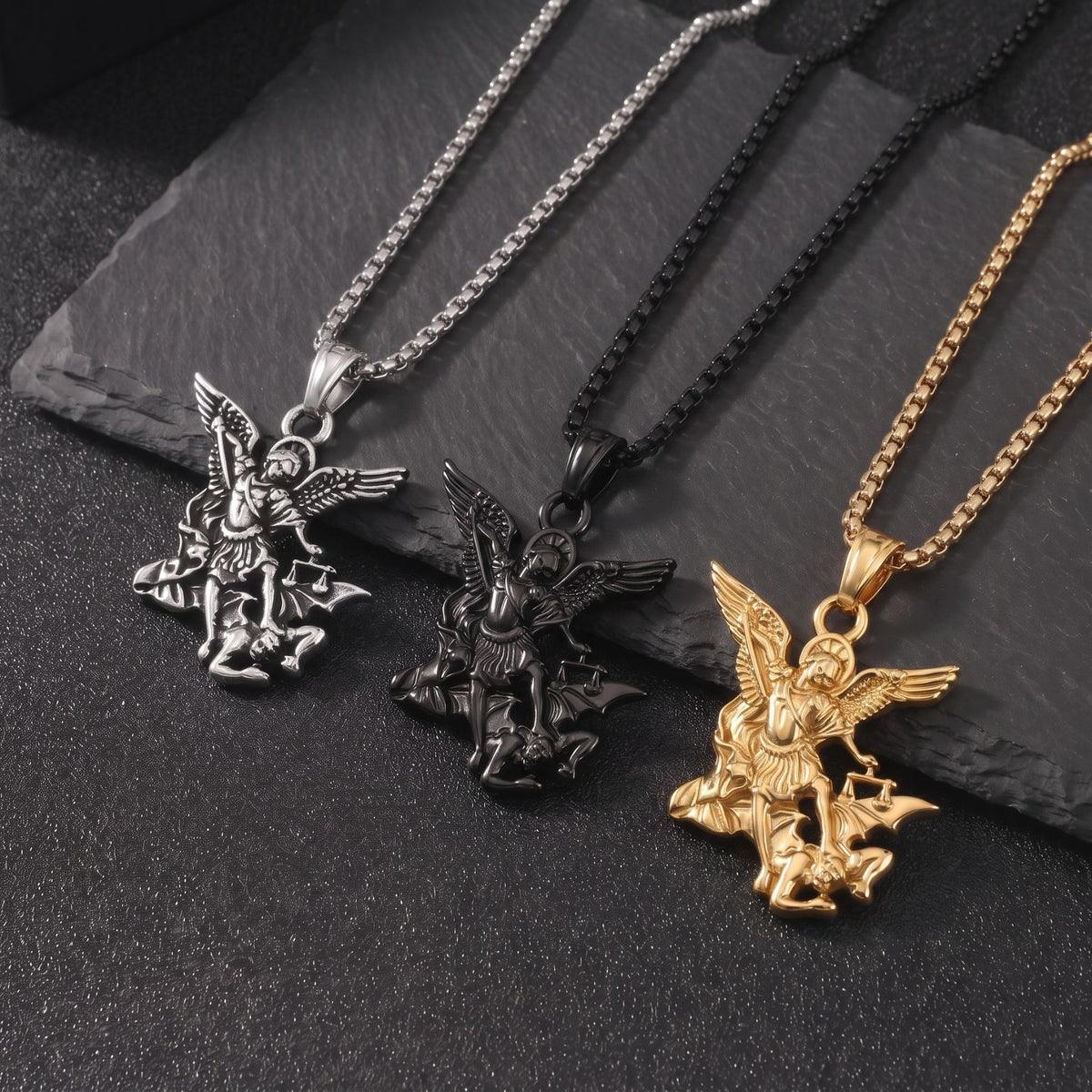 Collier ange guerrier ailé pour homme, en acier inoxydable, style religieux
