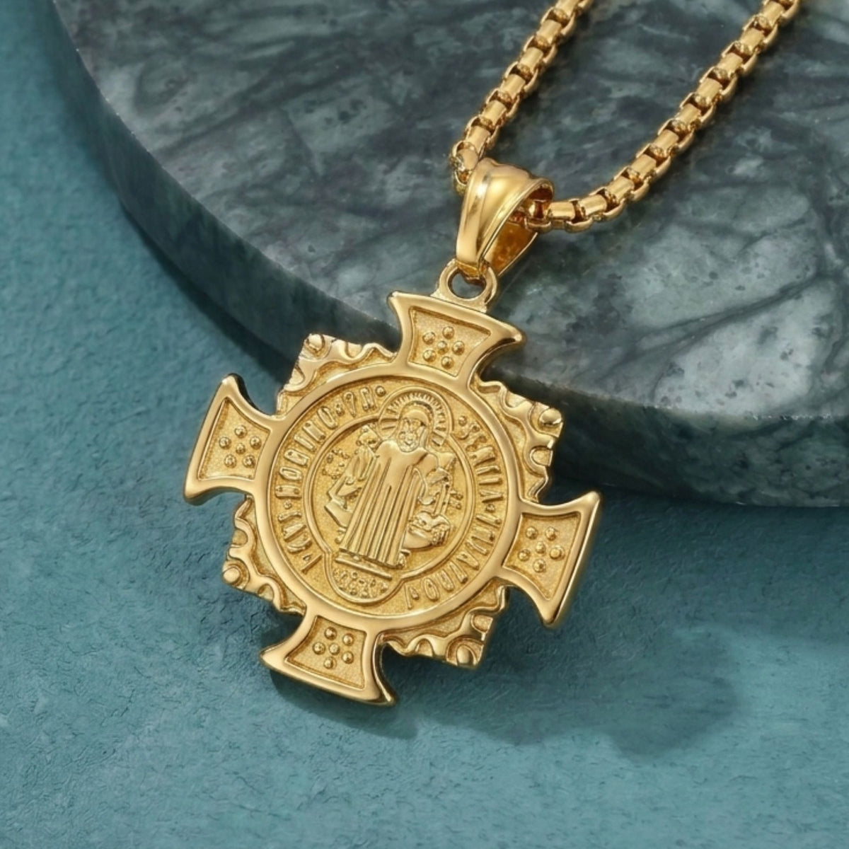 Religiøs Sankt Benedikt-halskæde til mænd, i rustfrit stål, rund medalje dekoreret med et kristent kors