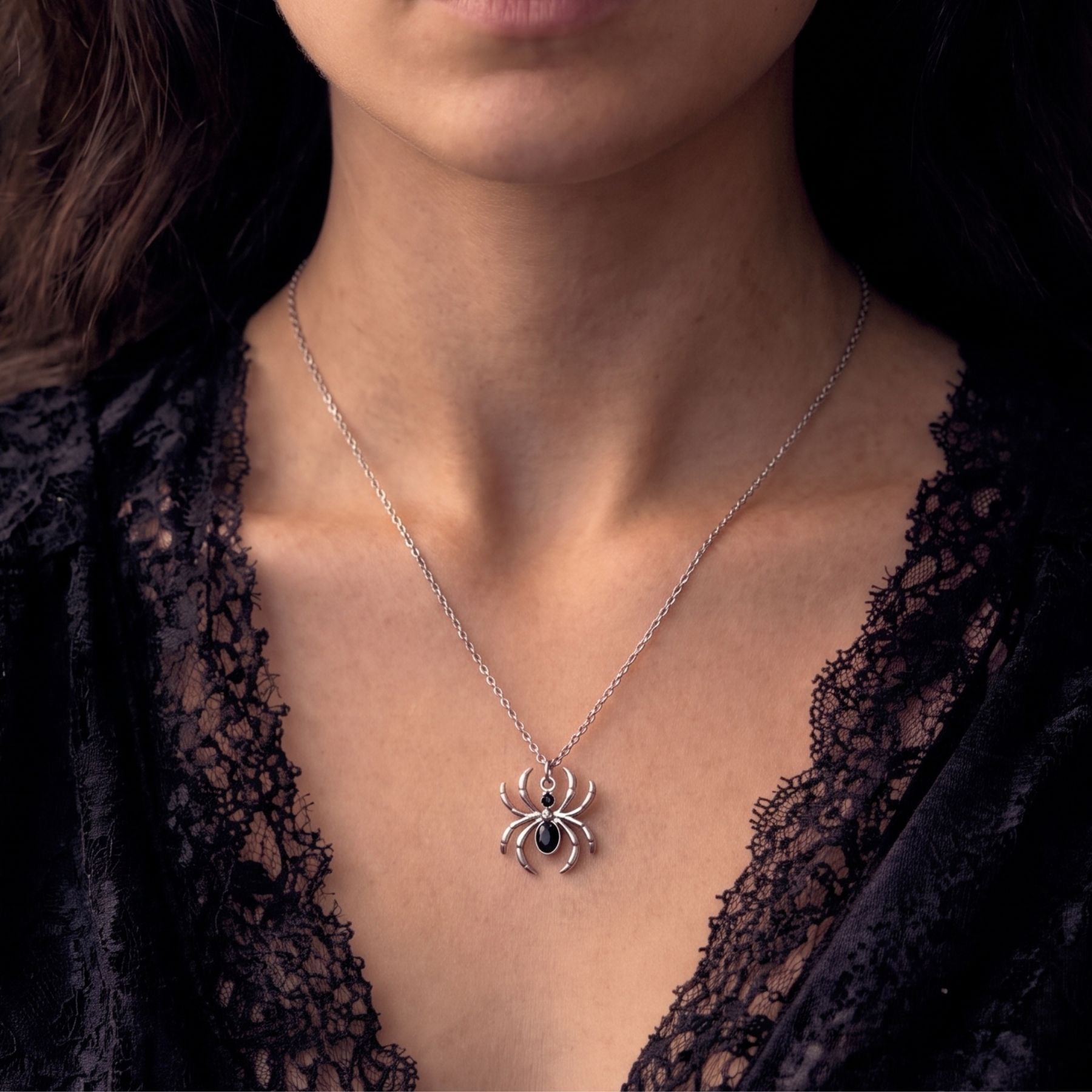 Collier araignée pour femme, en alliage de zinc, avec pierre intégrée