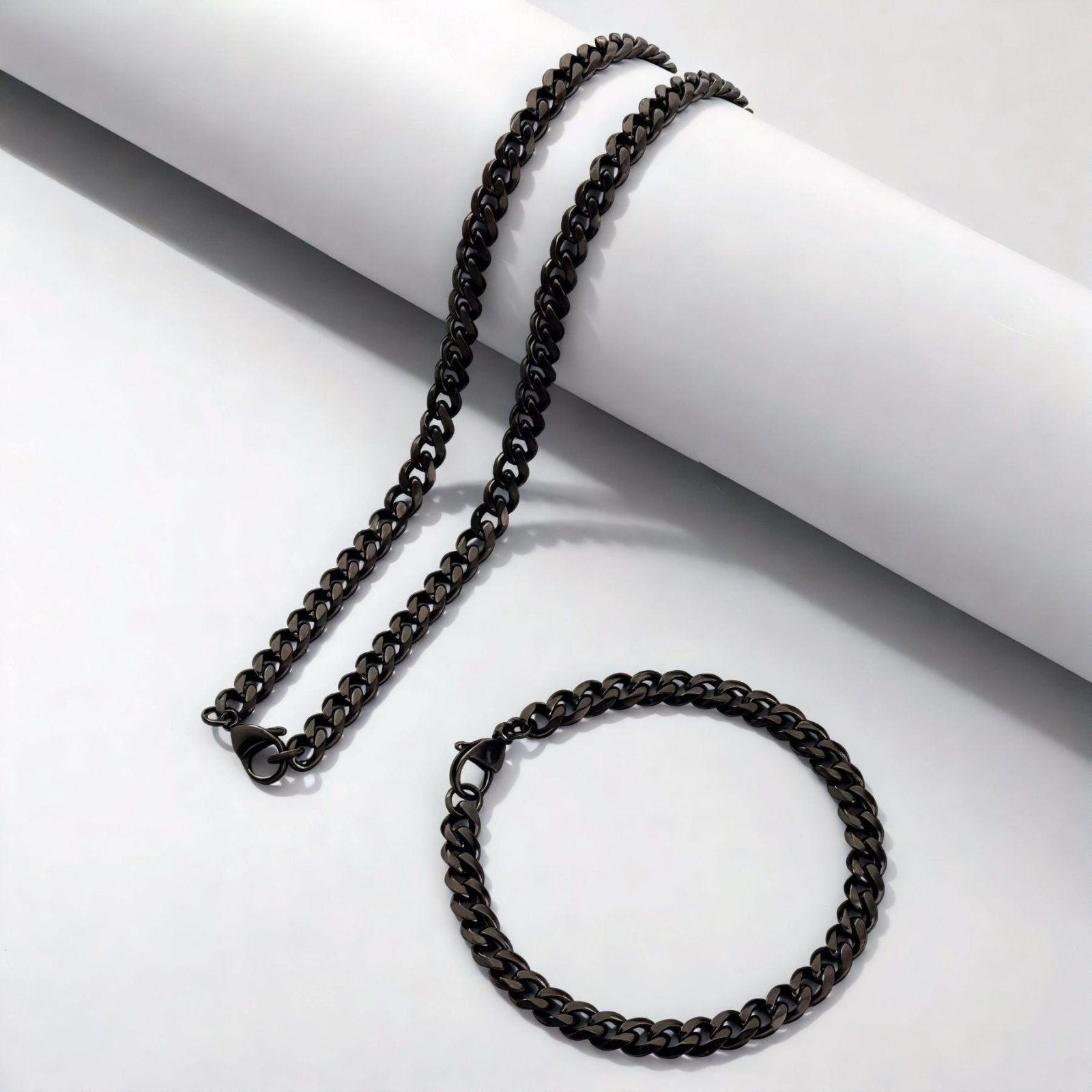 Chaine Homme en Acier Inox ou Argent Chaine Homme en Acier Inox ou Argent
