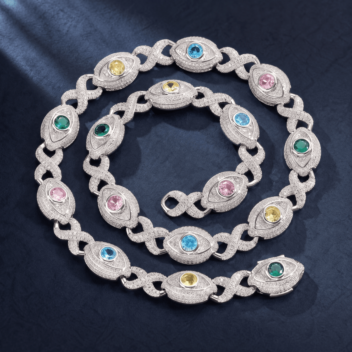 Chaîne œil protecteur pour homme, en cuivre serti de zircon coloré, pierres multicolores avec motifs œil en relief