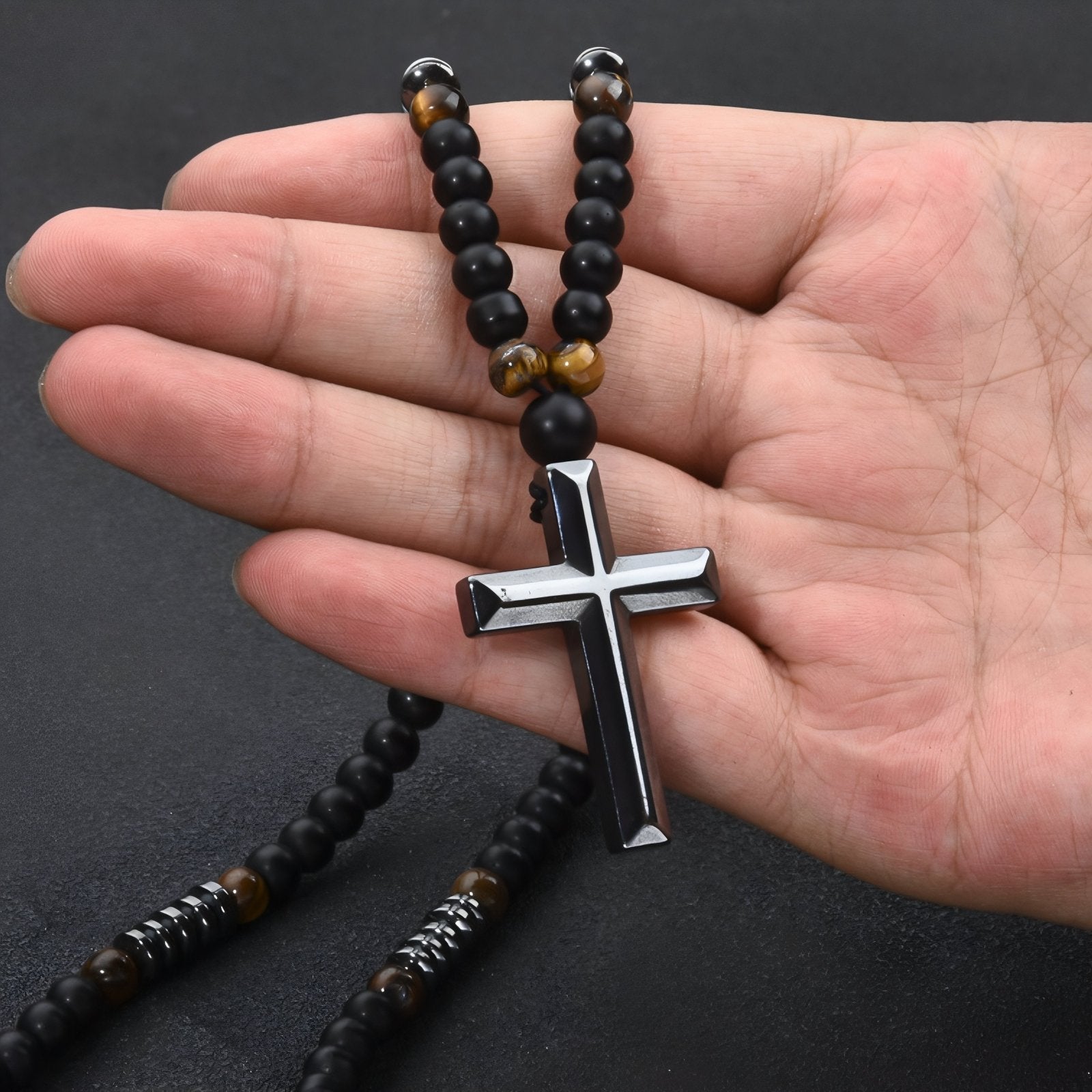 Chapelet collier pendentif croix en hématite, avec perles, en pierres naturelles noires et œil de tigre