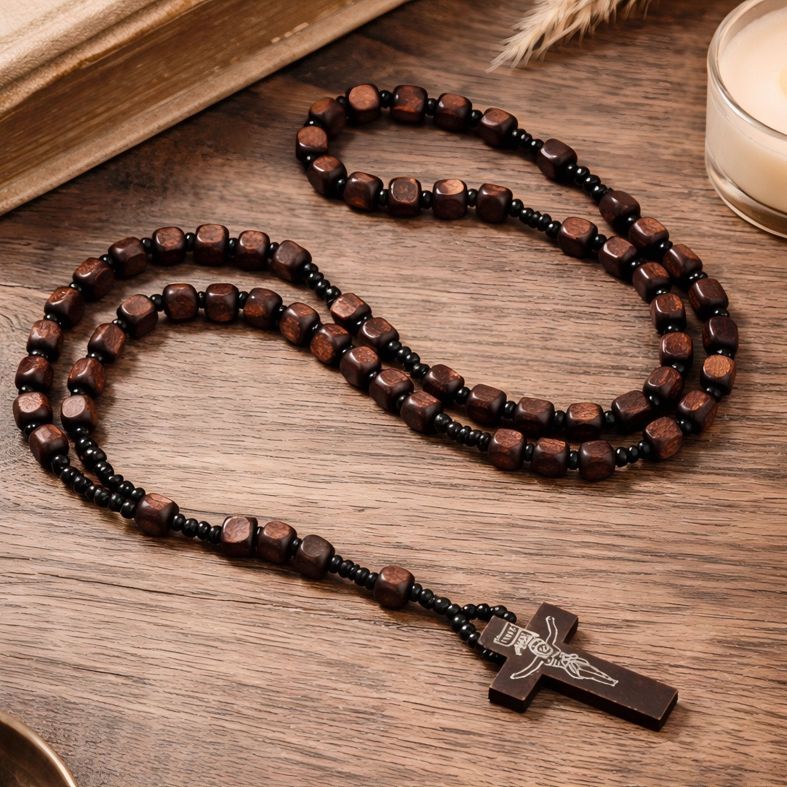 Chapelet en bois naturel, avec perles et pendentif croix chrétienne, style religieux