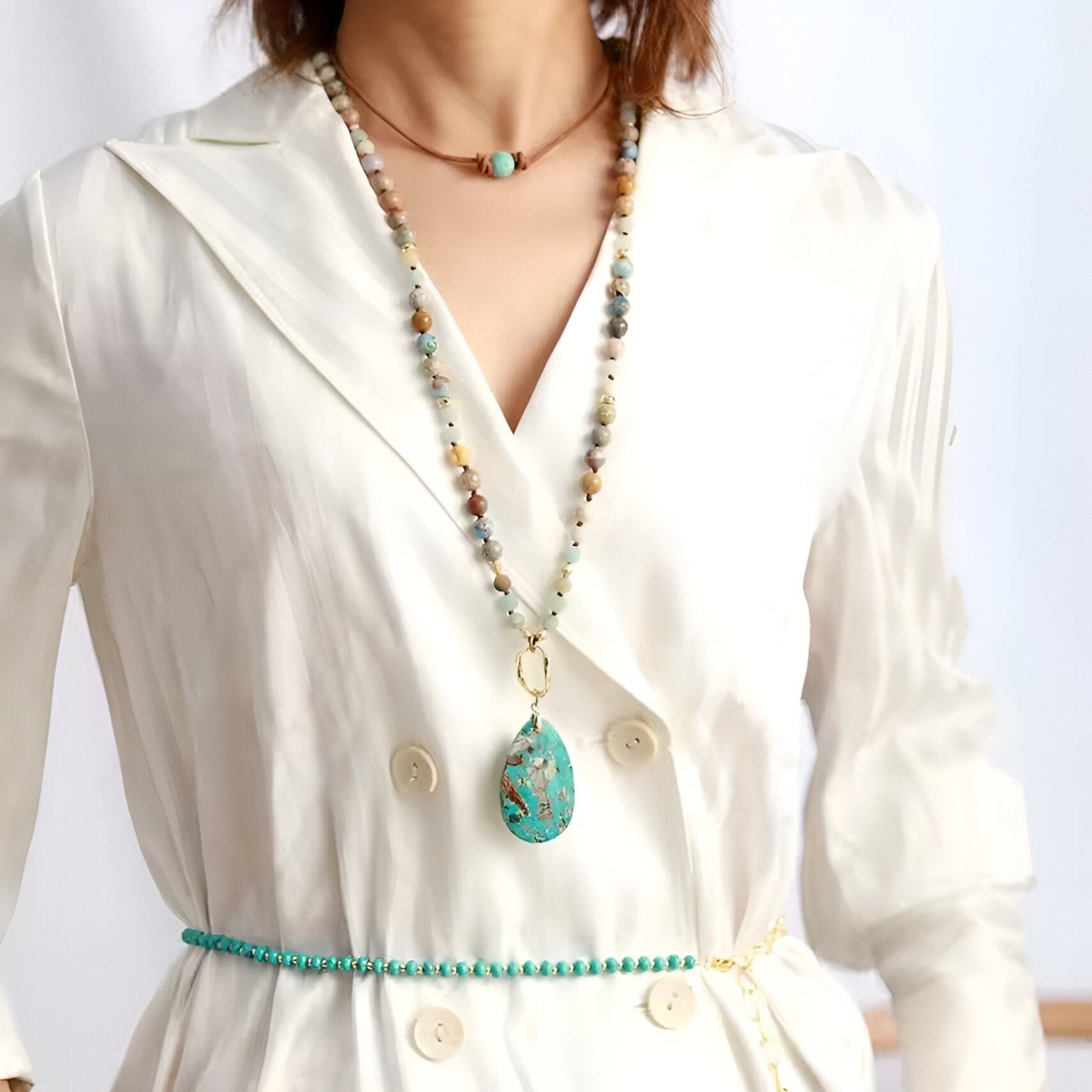 Choker en cordon et pierre naturelle, style bohème pour femme, modèle Nami
