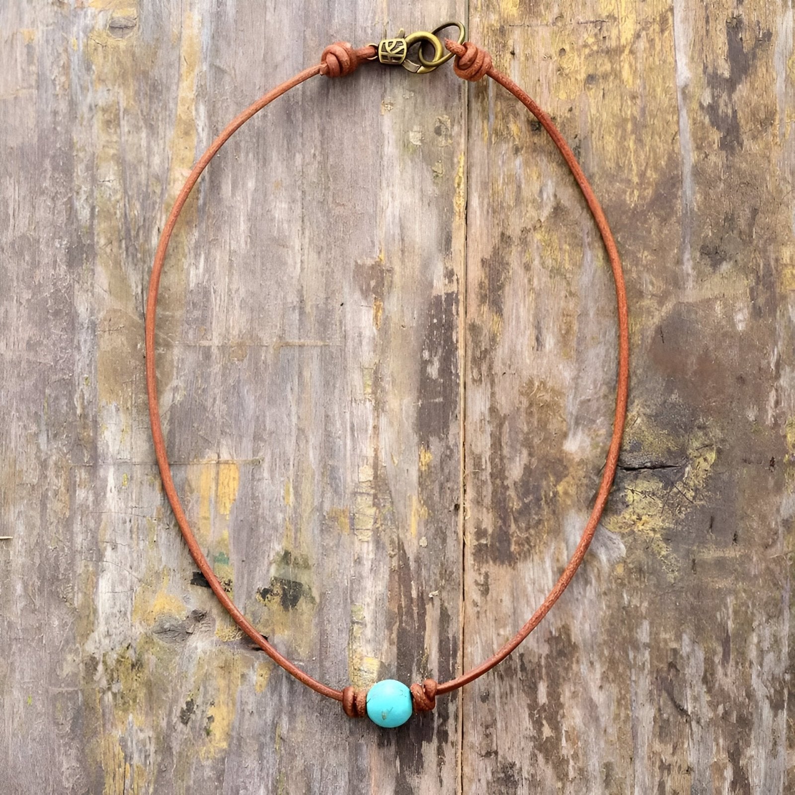 Choker en cordon et pierre naturelle, style bohème pour femme, modèle Nami