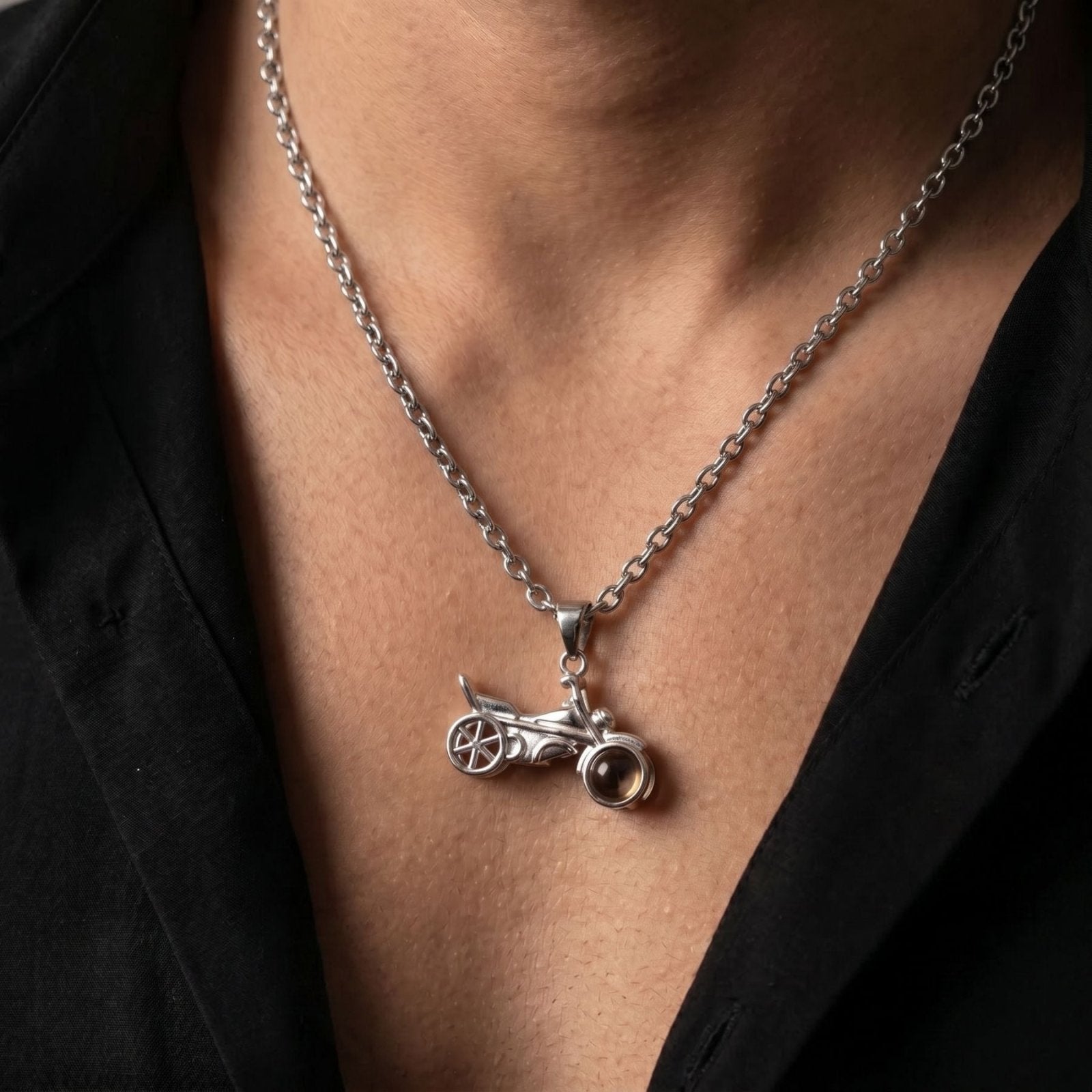 Collier à pendentif moto, projection photo personnalisée, idée cadeau