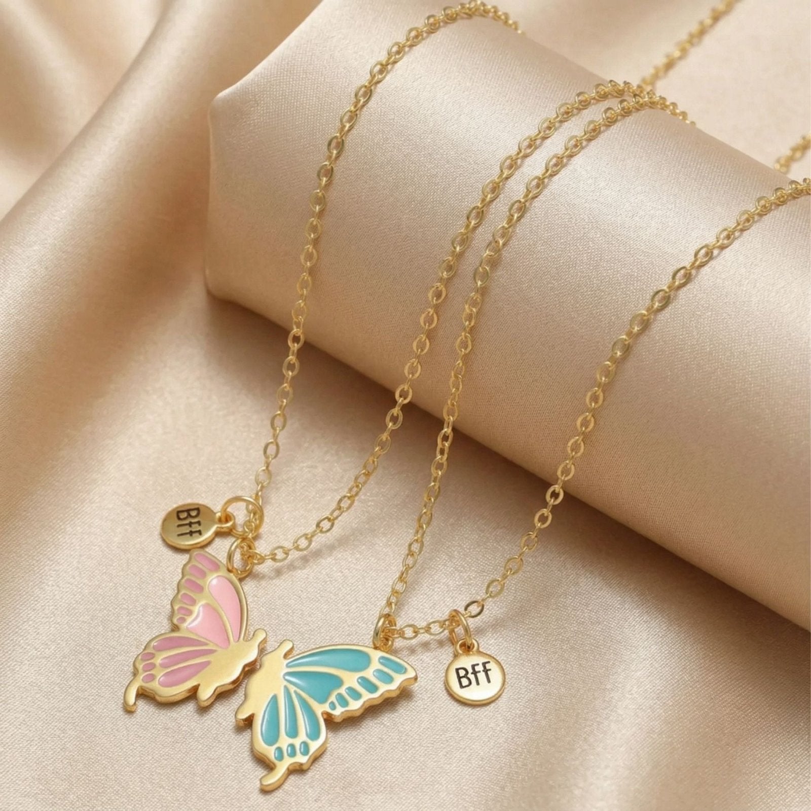 Collier amitié, avec pendentif double papillon, en acier inoxydable et résine