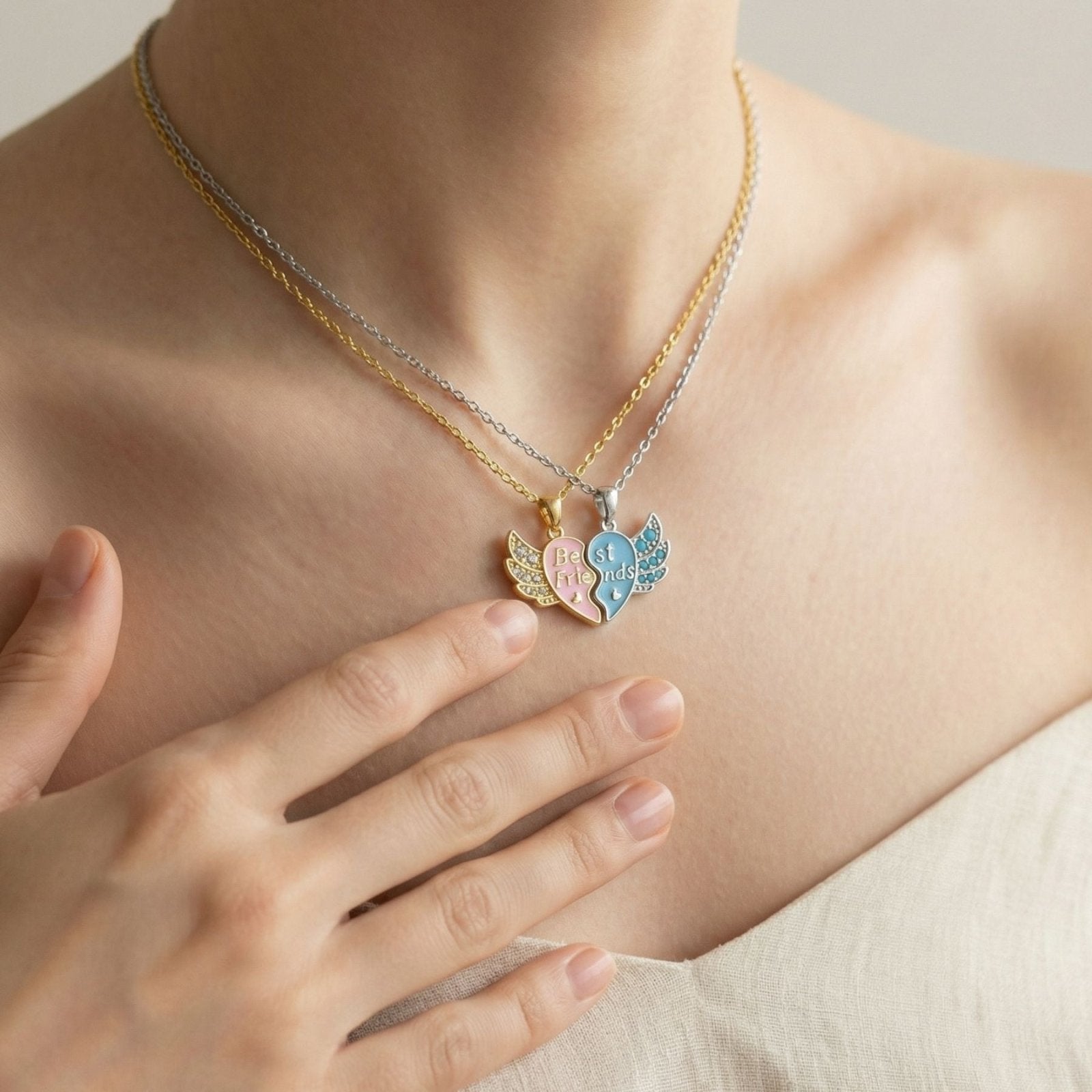 Collier amitié pour femme, avec pendentif en forme de cœur orné d’ailes, en cuivre et émail