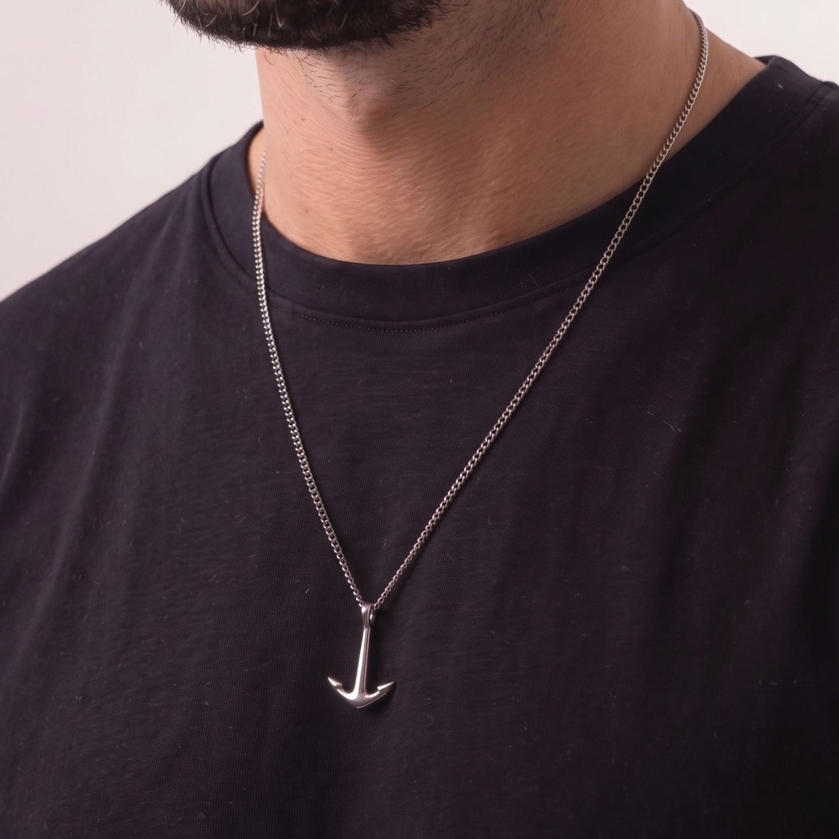 Collier ancre marine pour homme en acier inoxydable argenté, pendentif minimaliste au design nautique